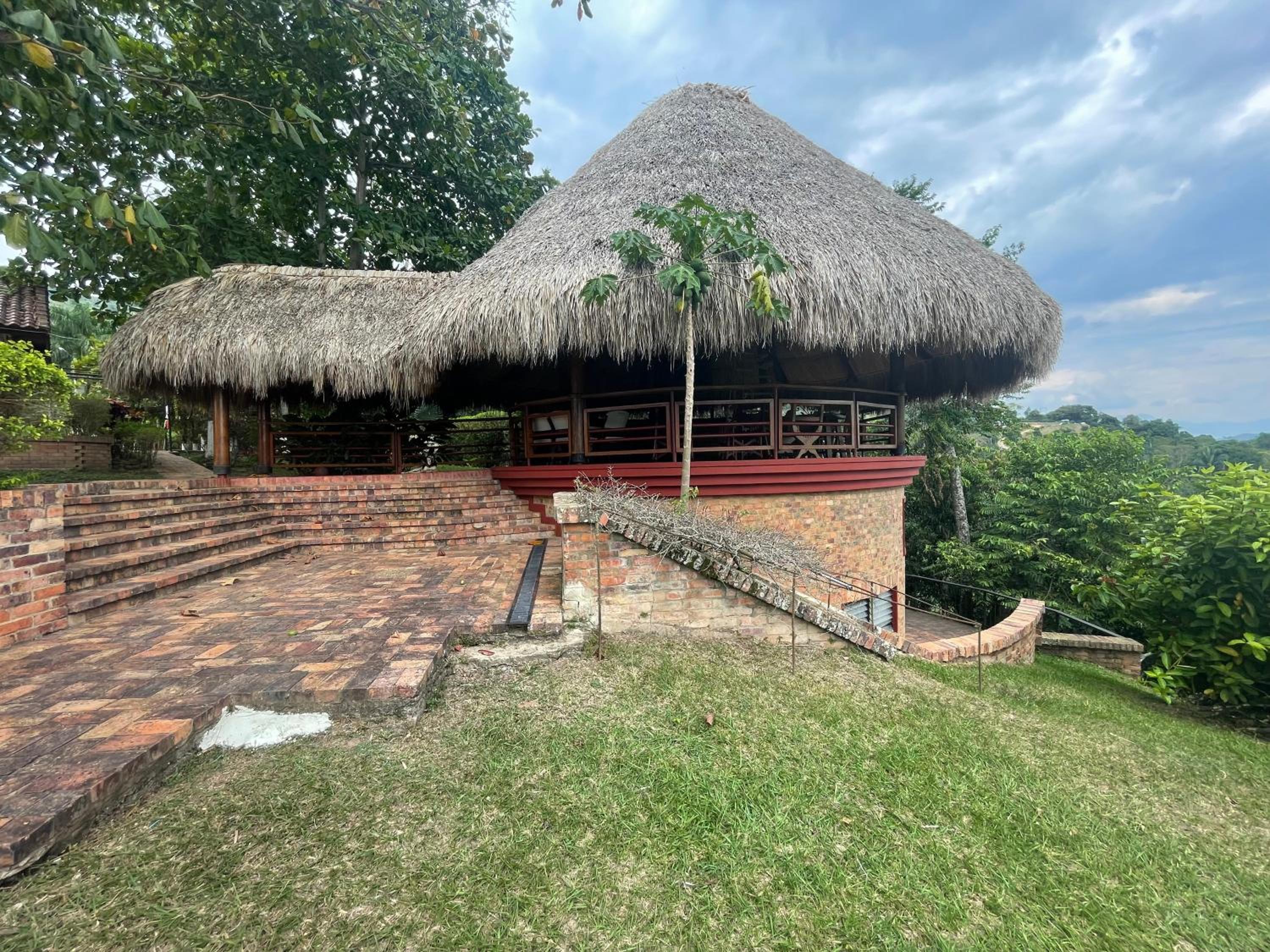 ANAPOIMA CAMPESTRE V. TOSCANA