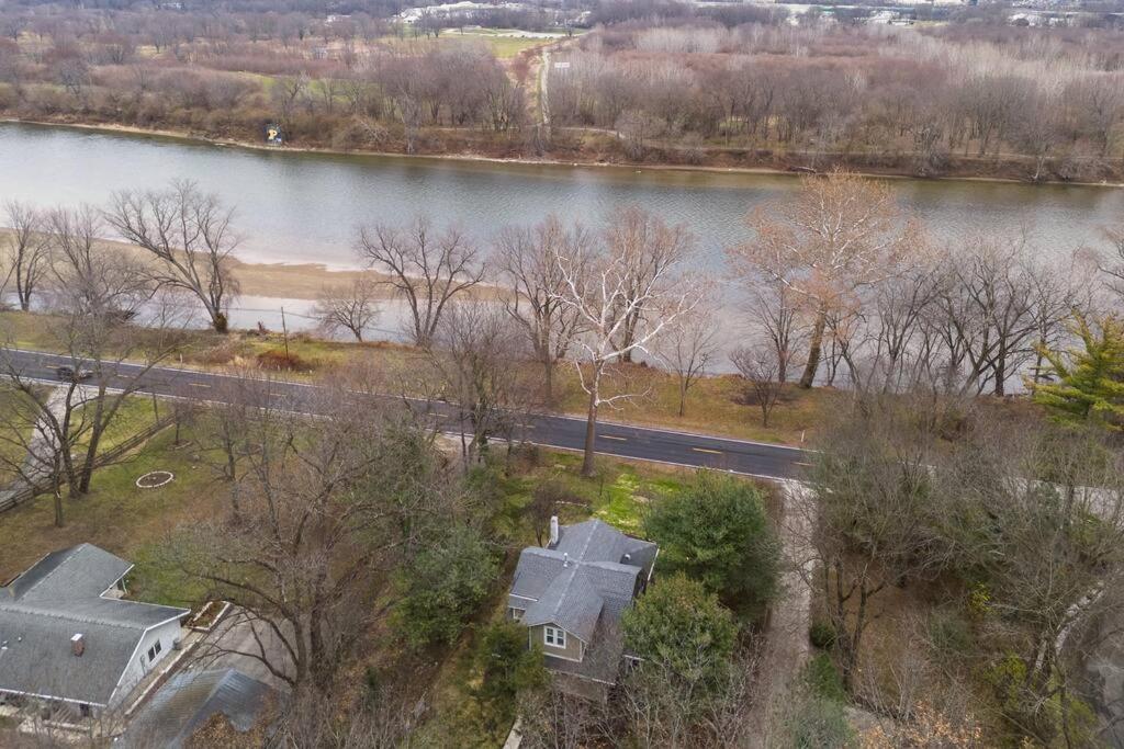 Riverside Retreat! view 5