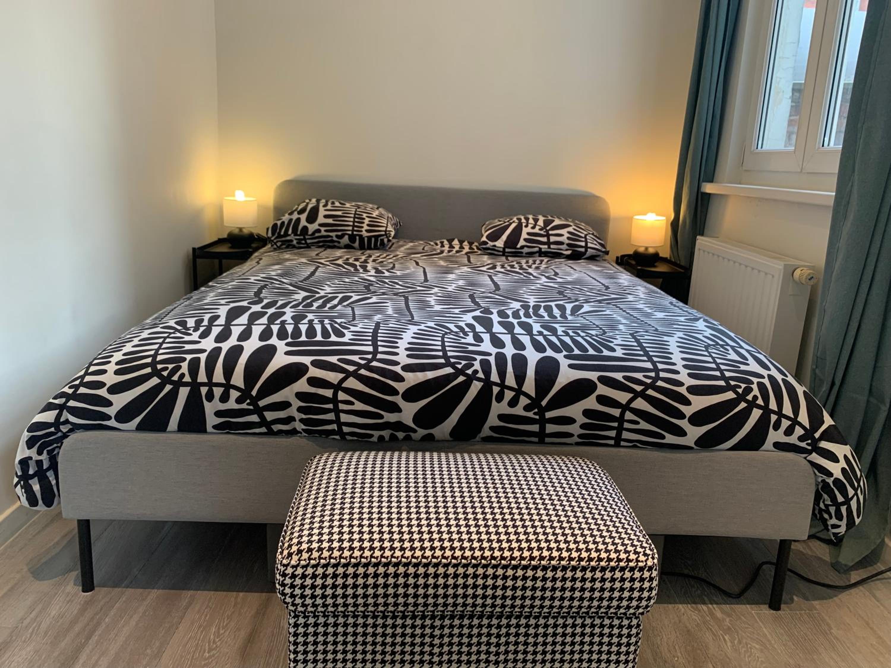 Royal South - Apartment Antwerp with Parkview