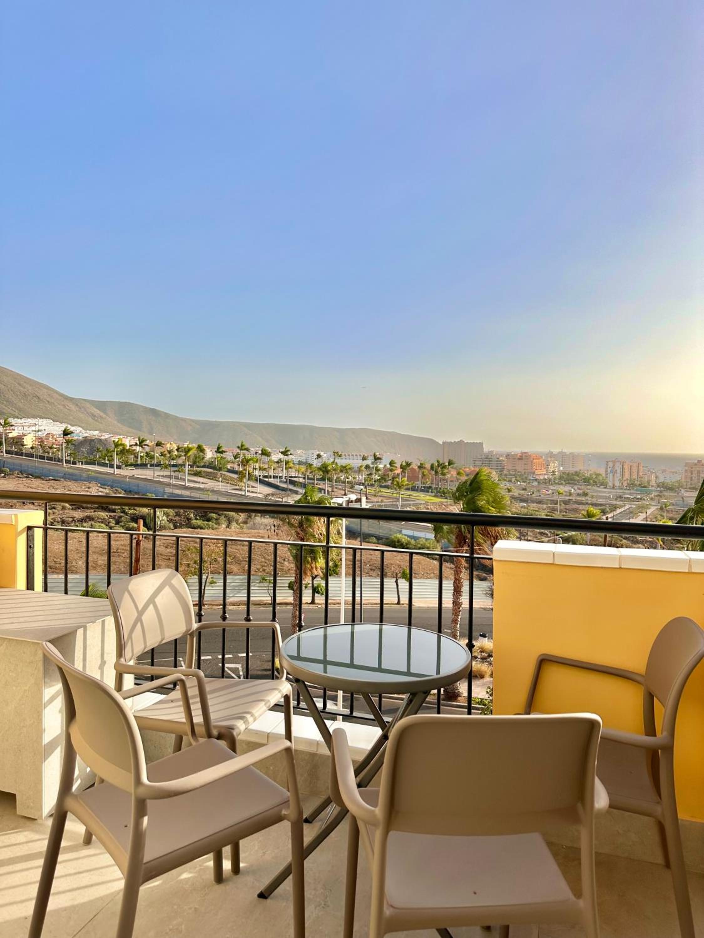 Sunset Apartment 2 photo 5