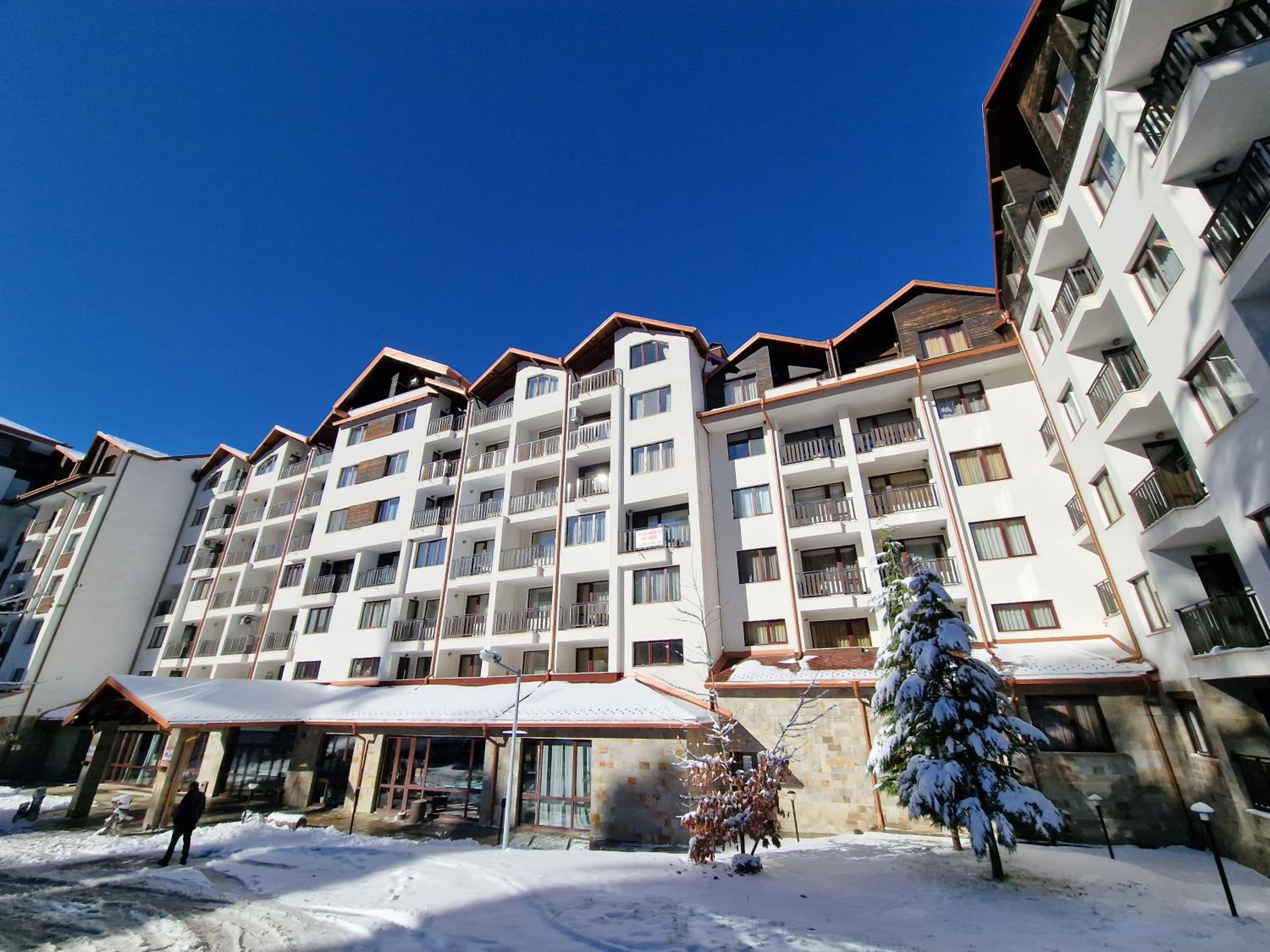 Borovets Gardens Apartments TMF view 4