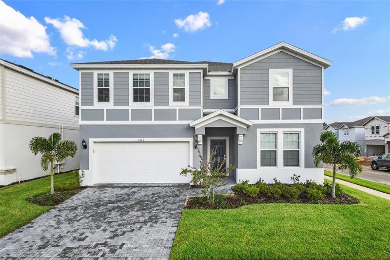 9 Bed Theatre Rm Stunner in Windsor Island view 5