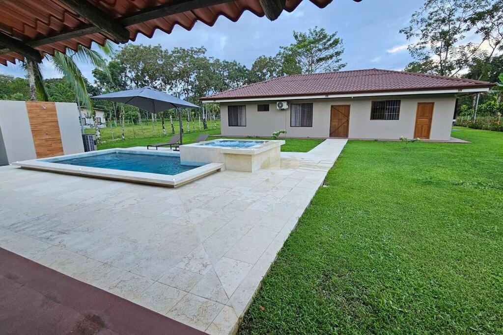 Casa Roble Fortuna