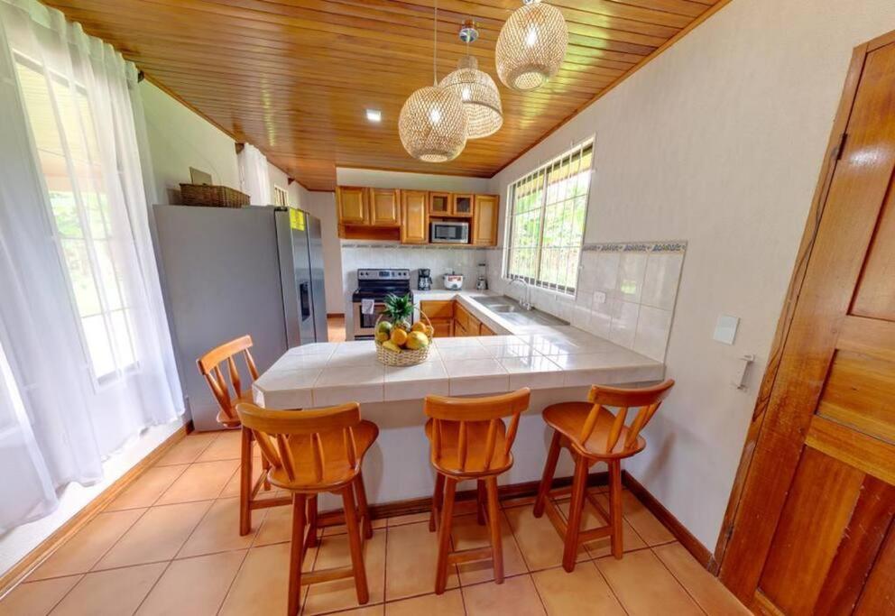 Casa Roble Fortuna