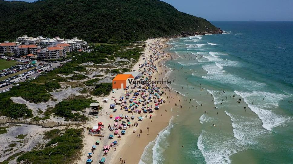 Apartamento 03 dormitórios 400 metros do mar