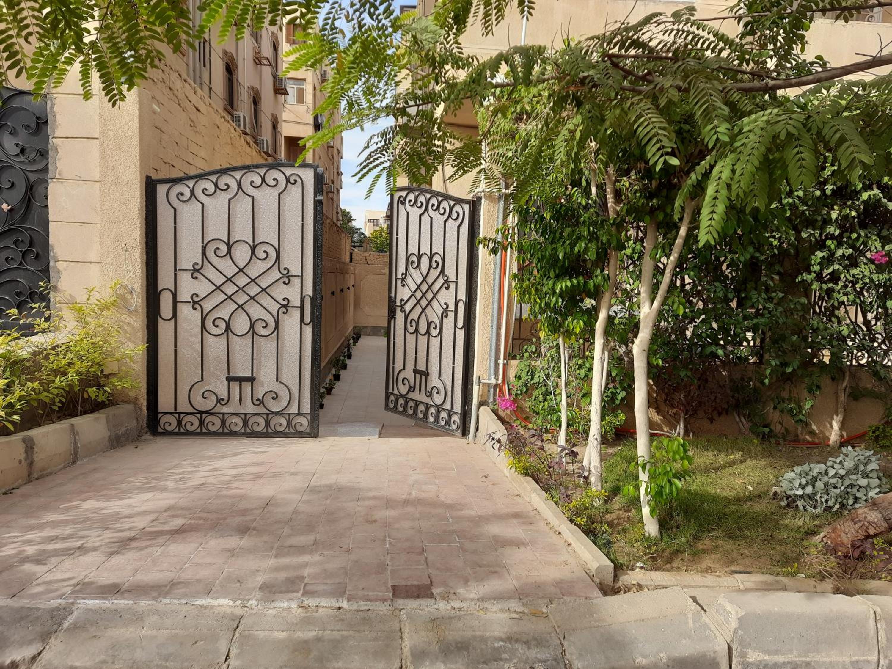 New Cairo Zoé