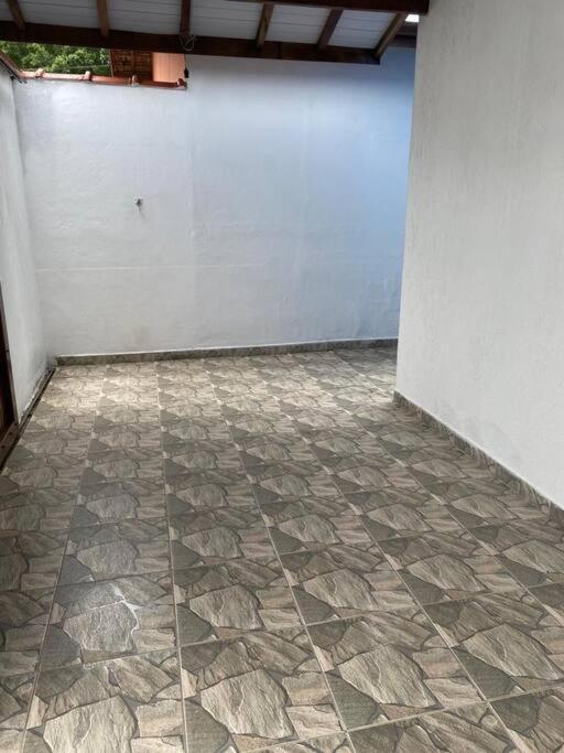 Casa perto da praia em Ubatuba