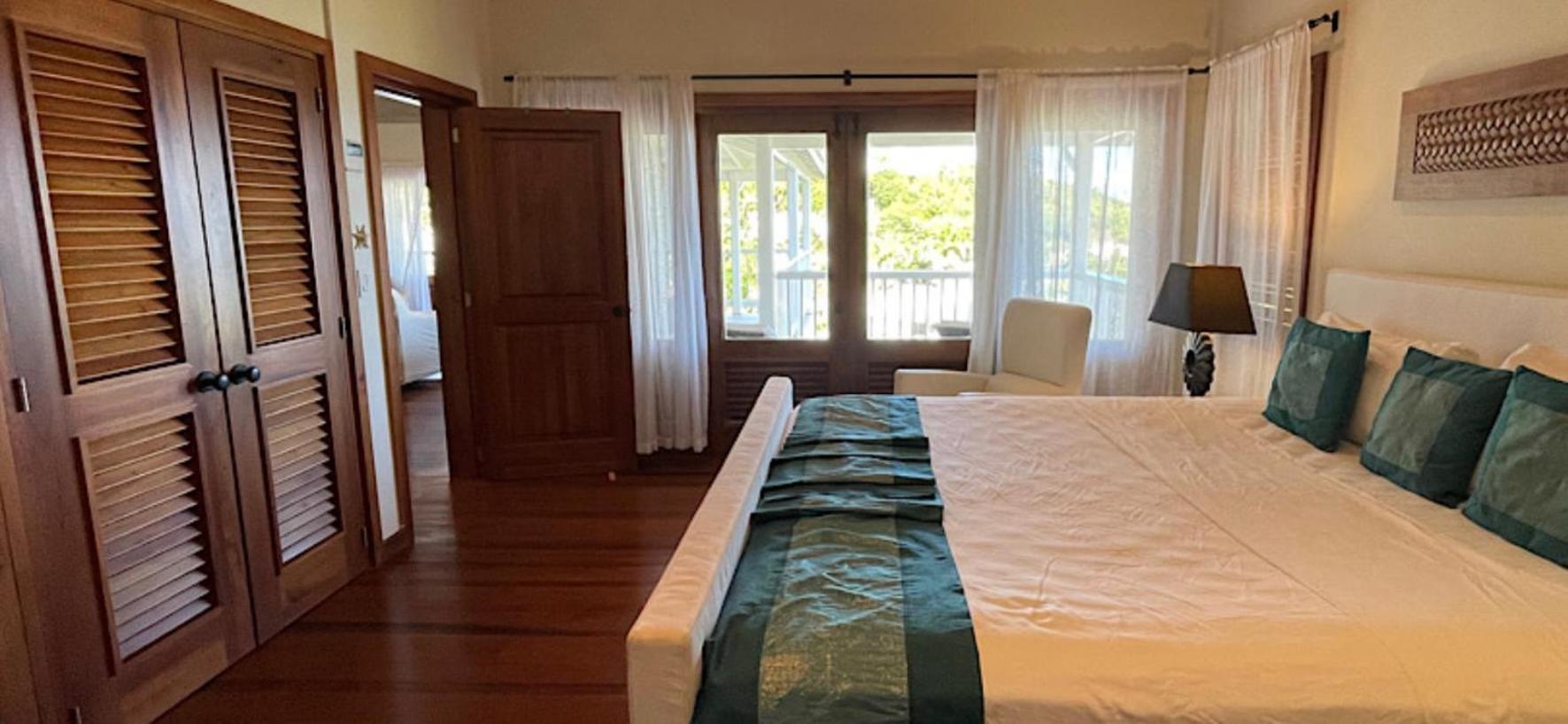 Vashays Caribbean Hideaway at Non such-bay resort