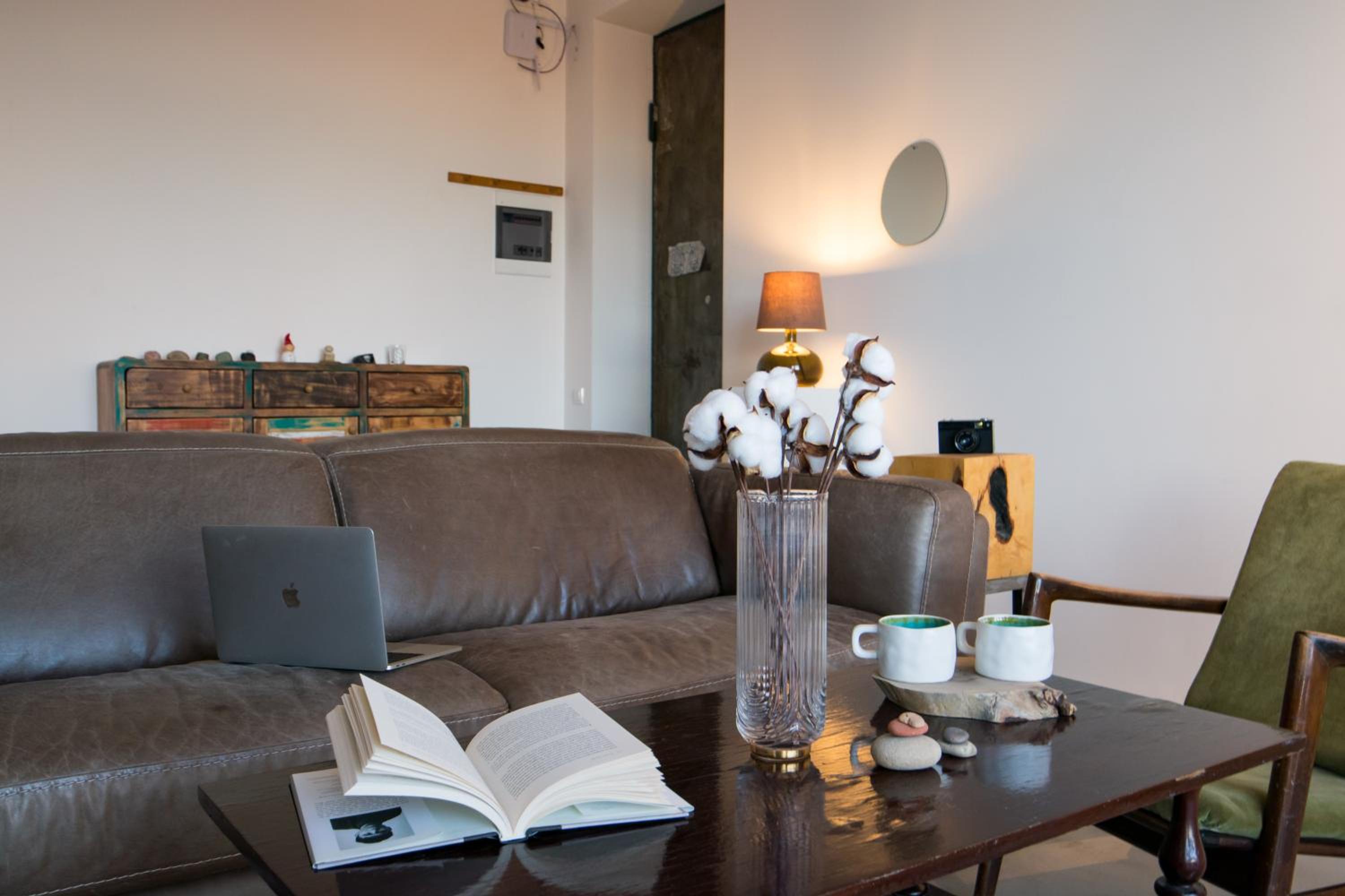 hotelise l Canvas Apartment