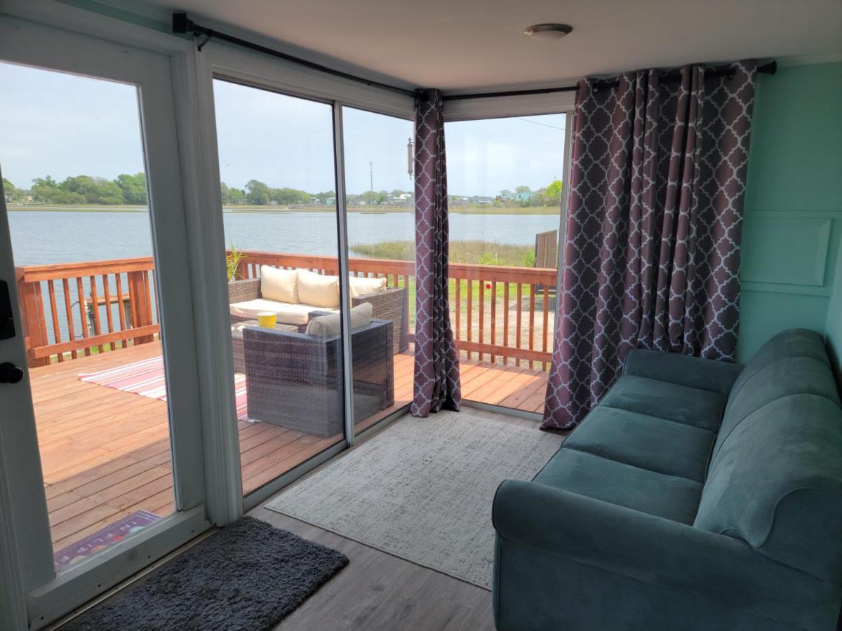 Marsh House, HOT TUB, Waterfront, KING bed, Close to Lejeune, view 5