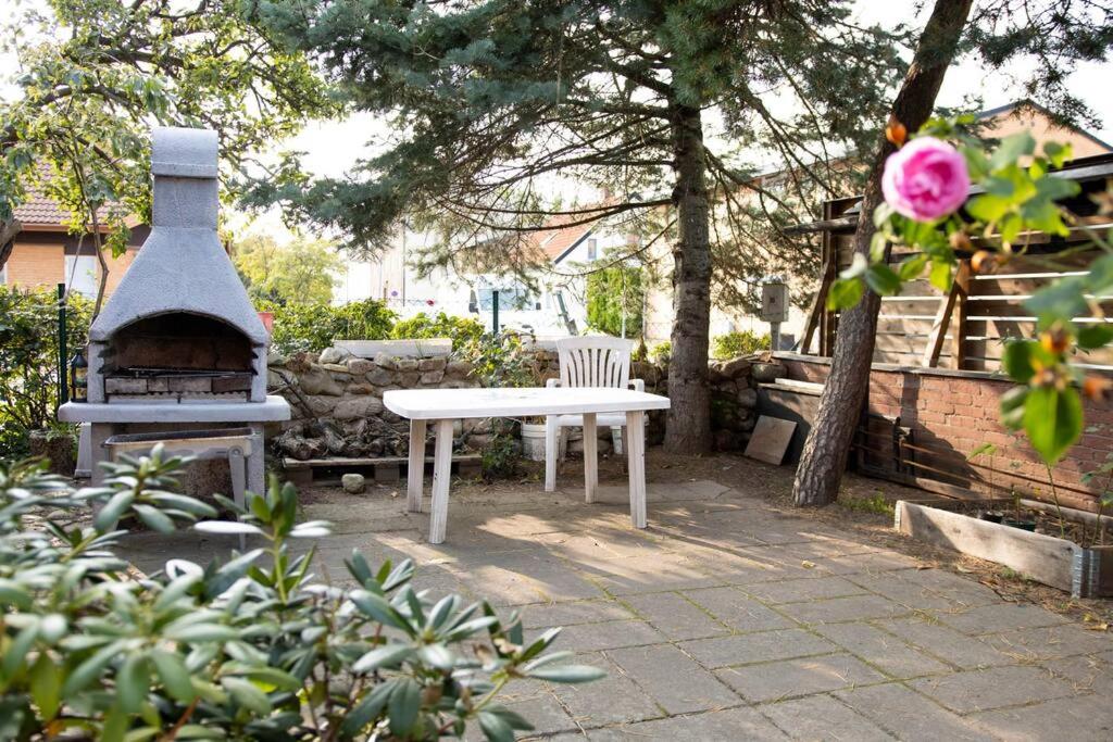 Historical Malt Factory Apartment, 6 Bedrooms, sleeps 12 , Hot Tub view 2