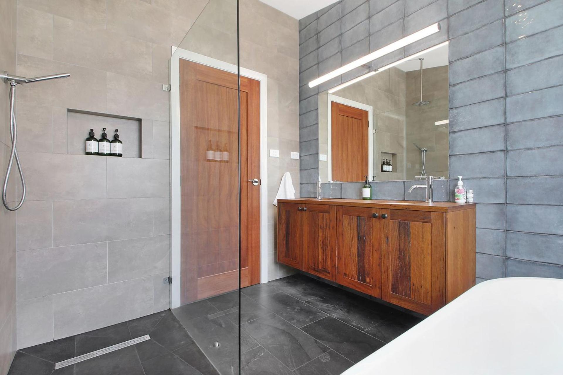 Bridge Road Retreat