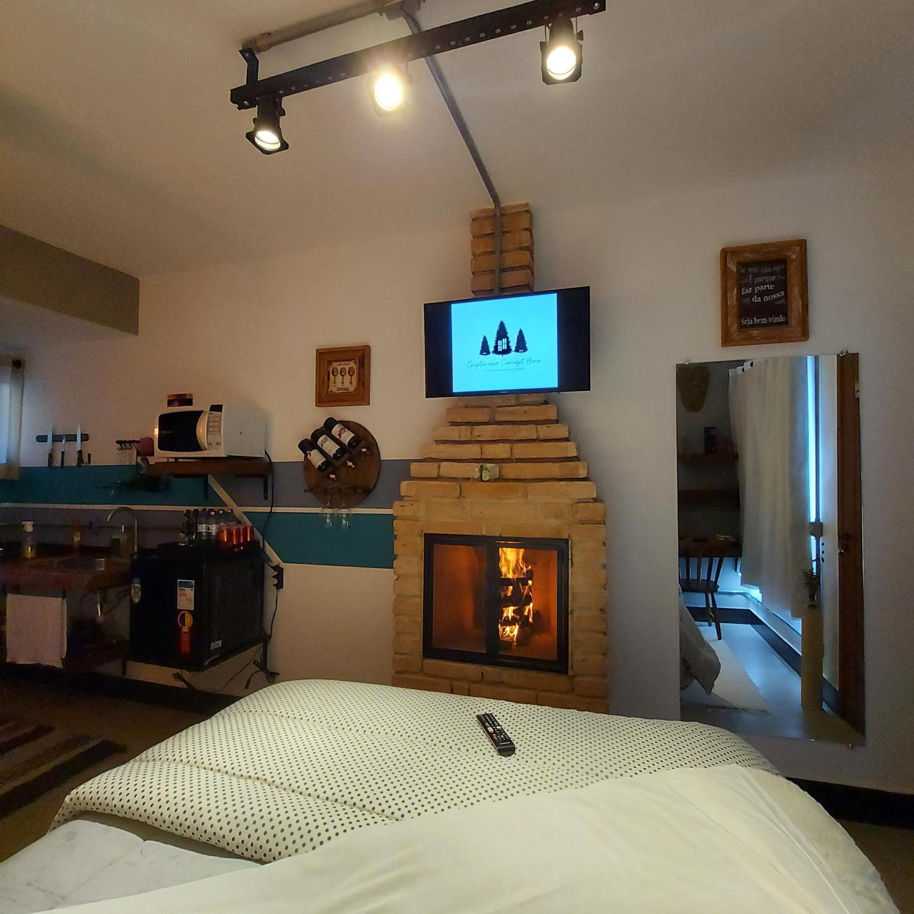 Criptoméria Concept Home - O seu Studio nas Montanhas.