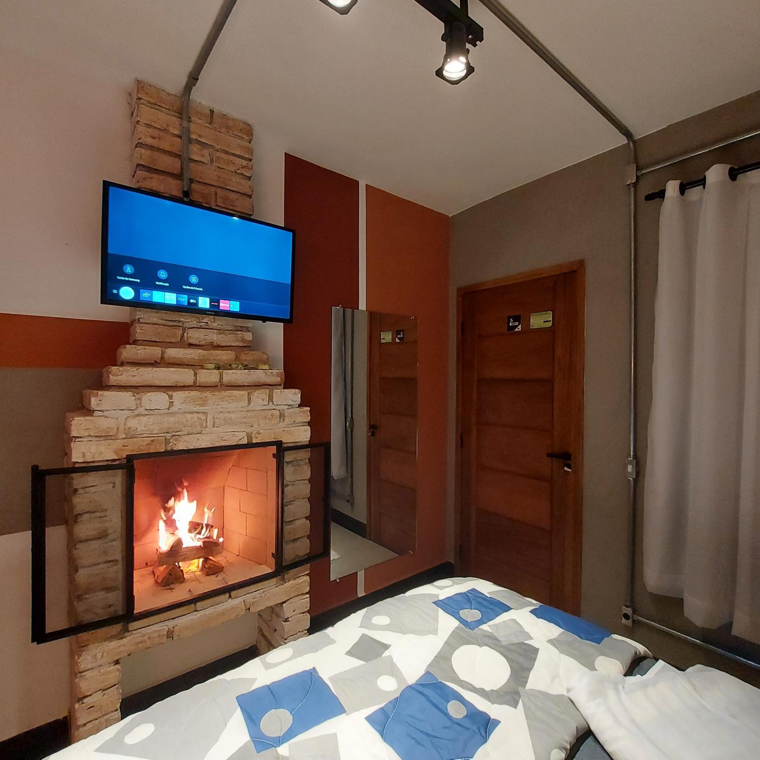 Criptoméria Concept Home - O seu Studio nas Montanhas.