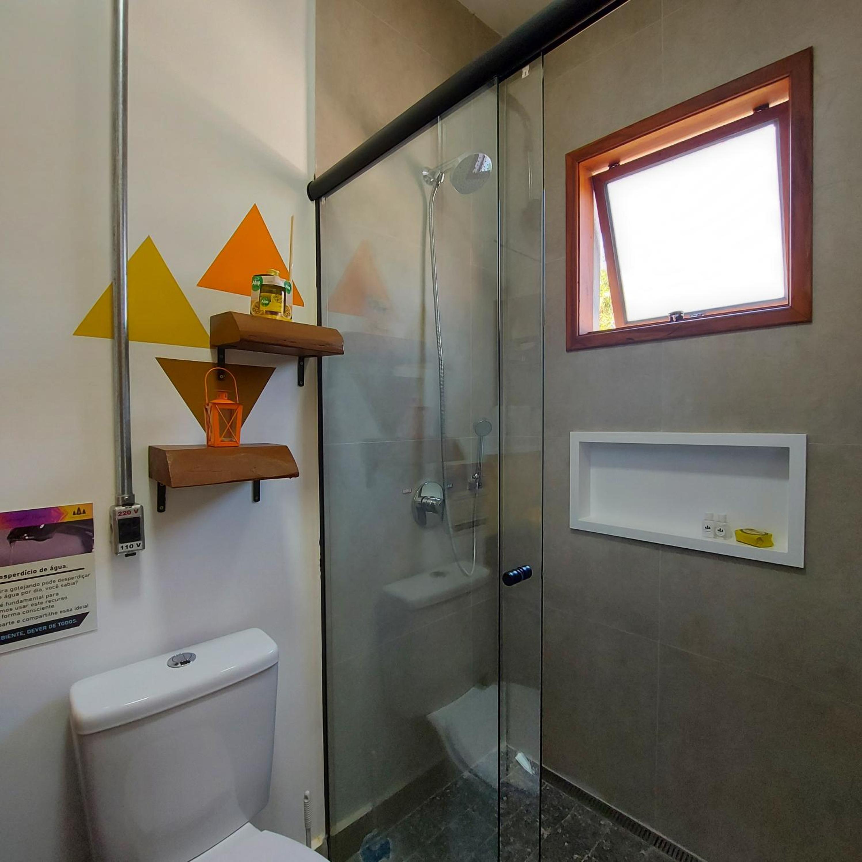 Criptoméria Concept Home - O seu Studio nas Montanhas.