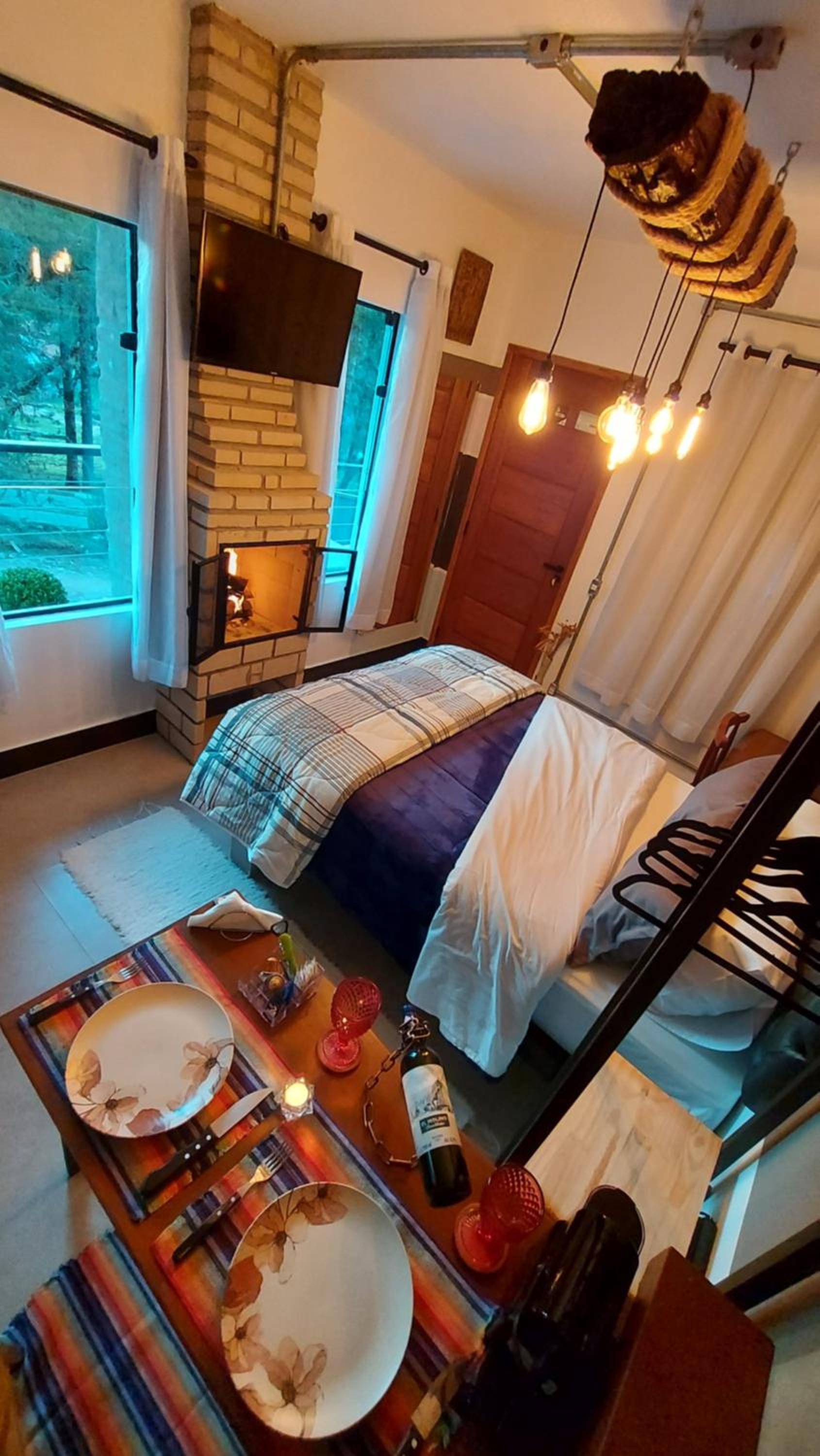 Criptoméria Concept Home - O seu Studio nas Montanhas.