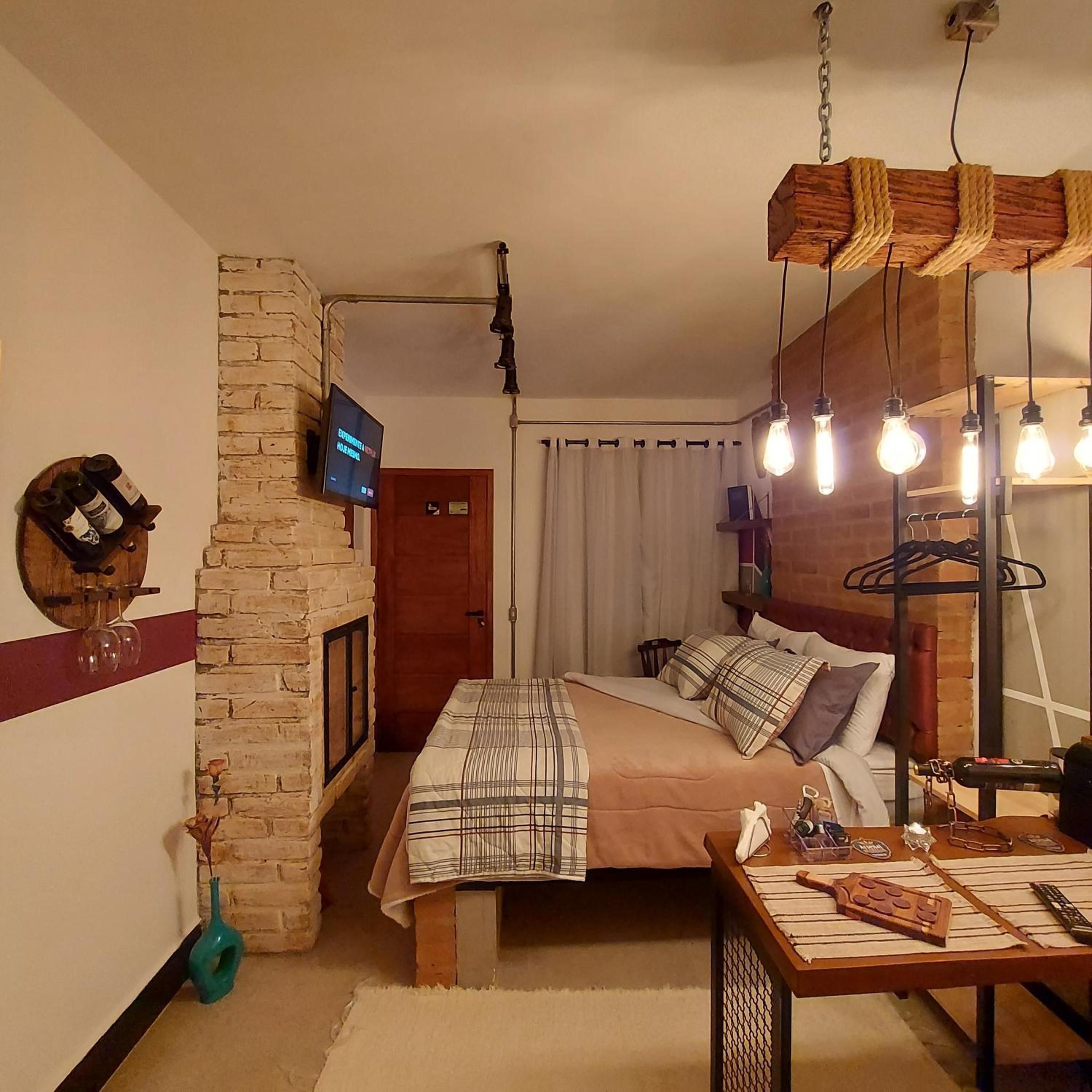 Criptoméria Concept Home - O seu Studio nas Montanhas.
