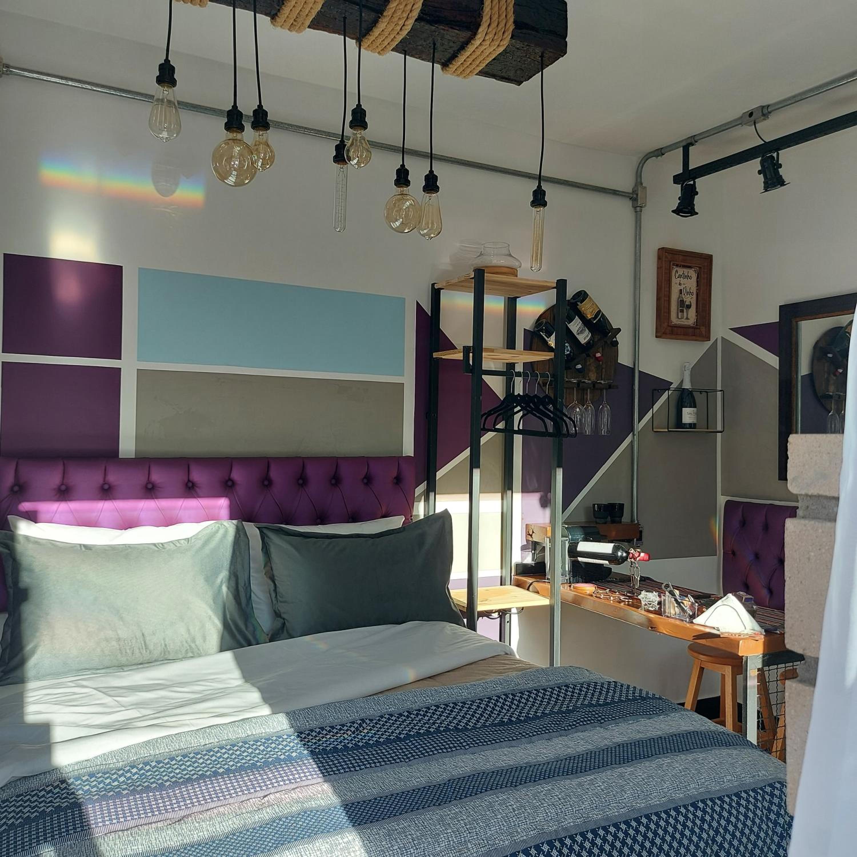 Criptoméria Concept Home - O seu Studio nas Montanhas.