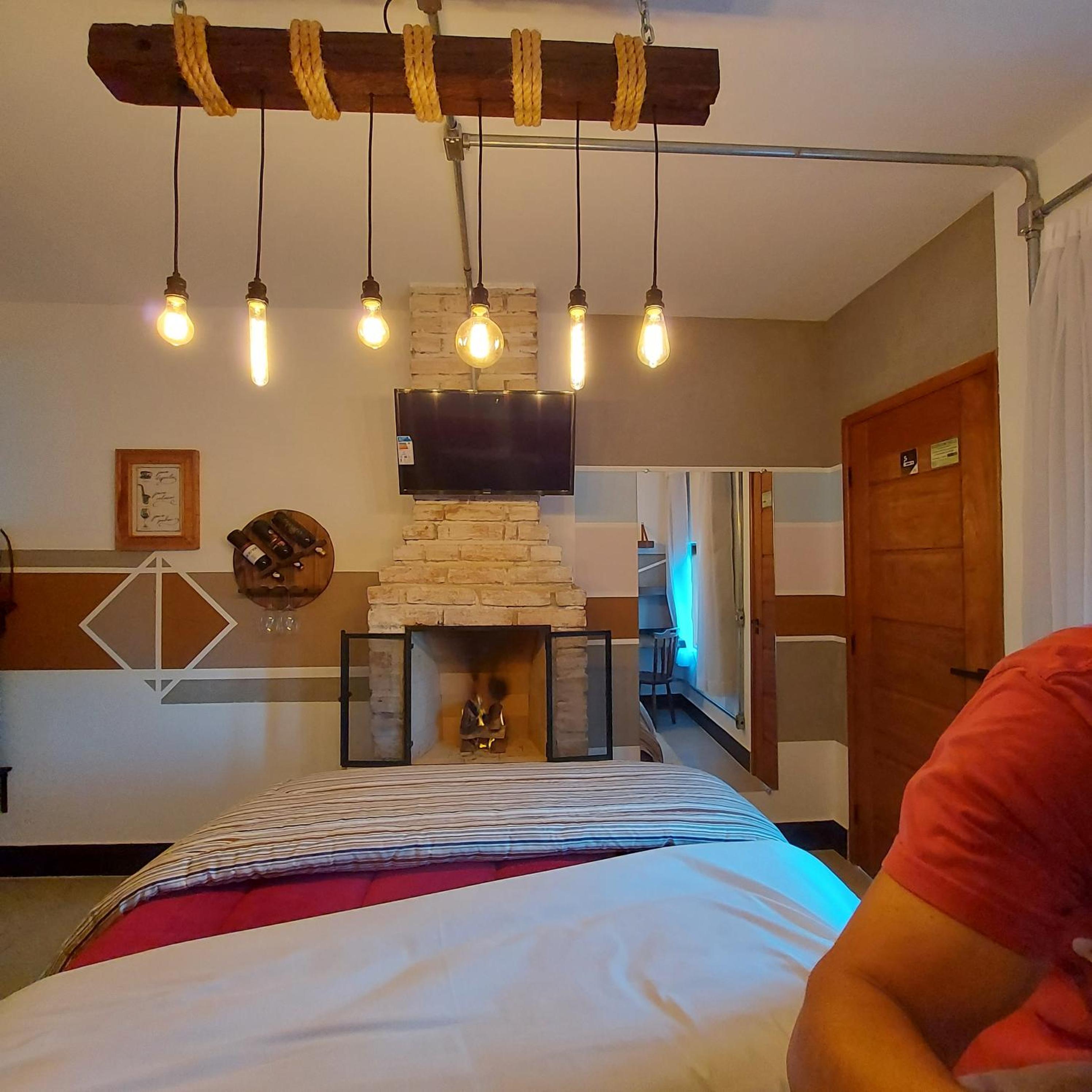 Criptoméria Concept Home - O seu Studio nas Montanhas.