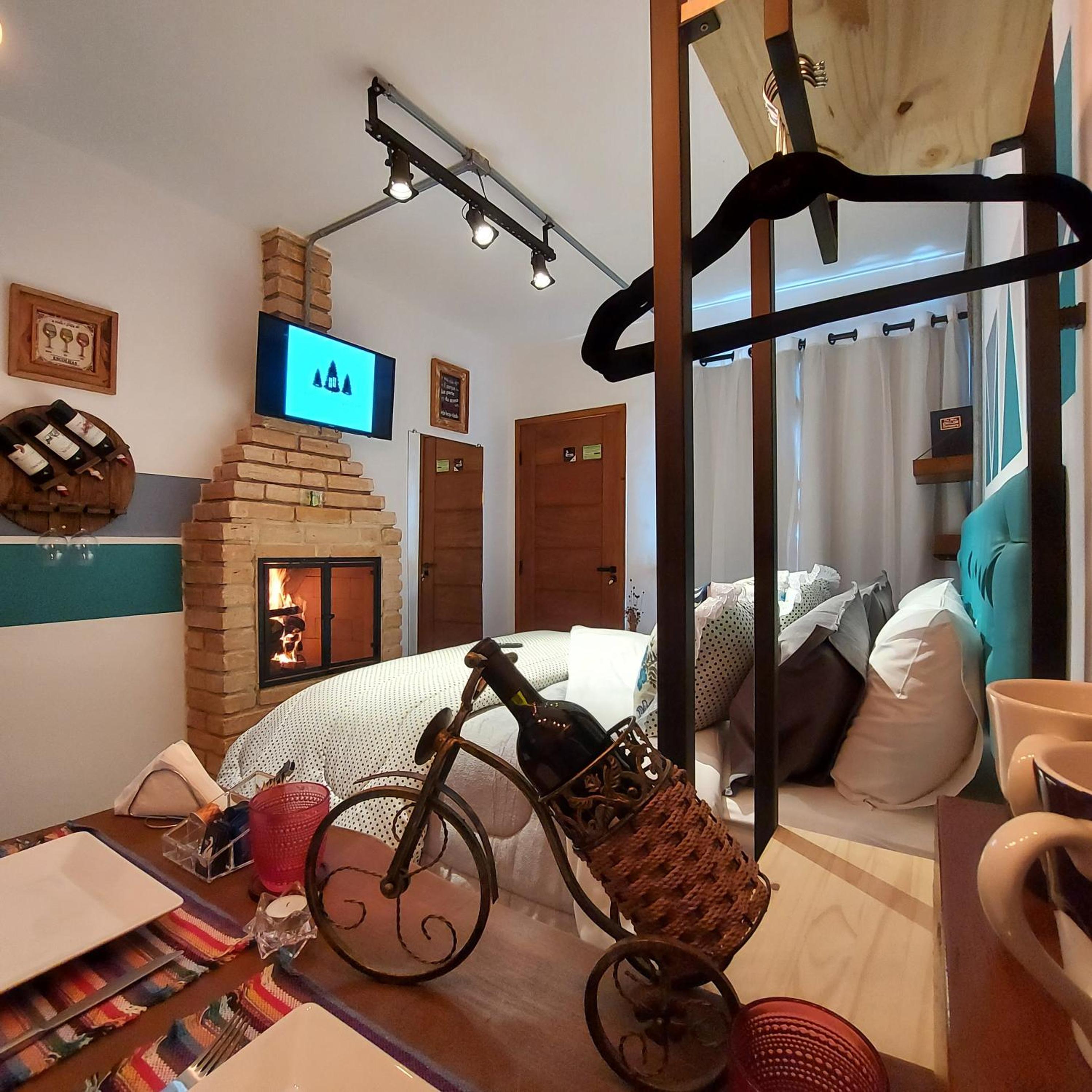 Criptoméria Concept Home - O seu Studio nas Montanhas.