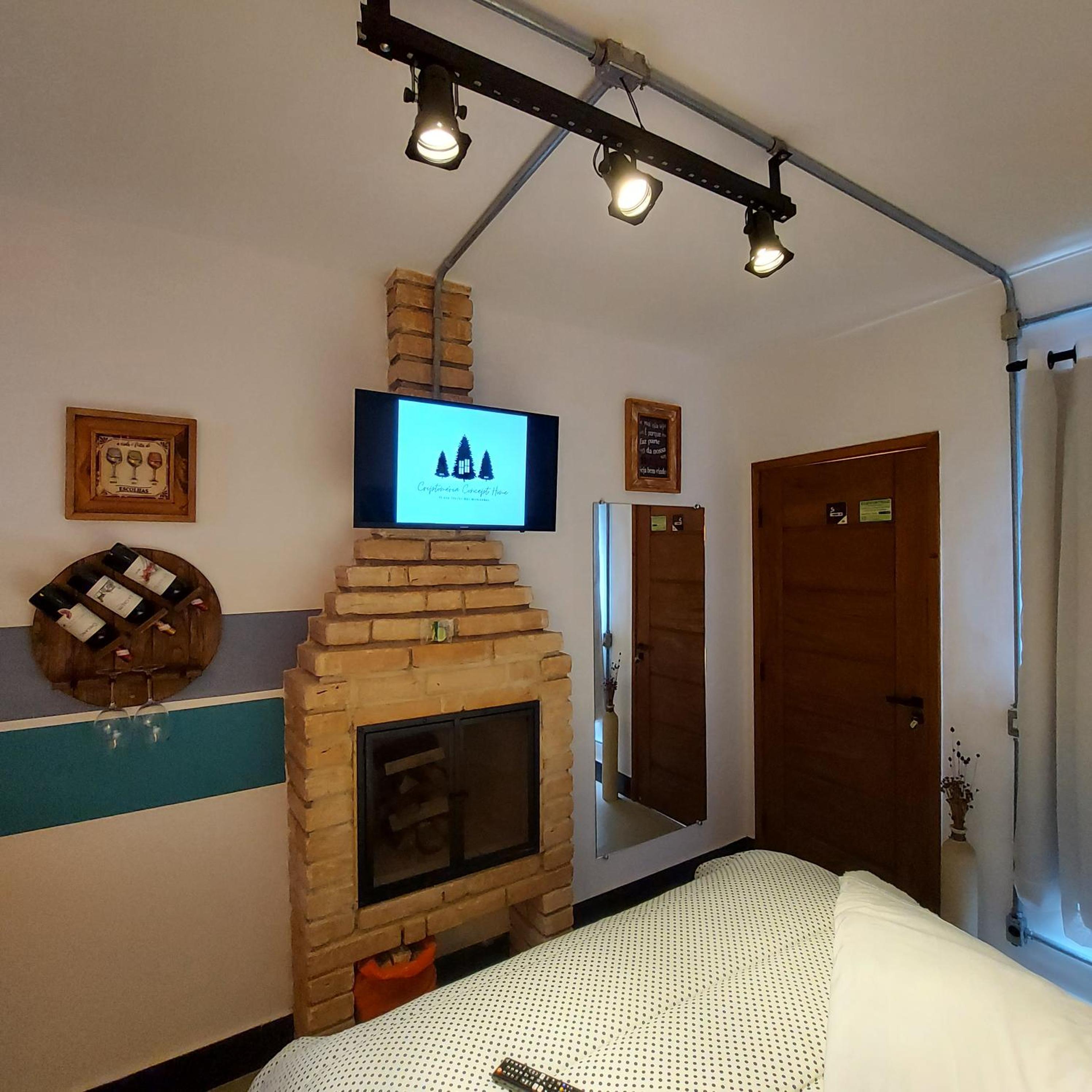 Criptoméria Concept Home - O seu Studio nas Montanhas.