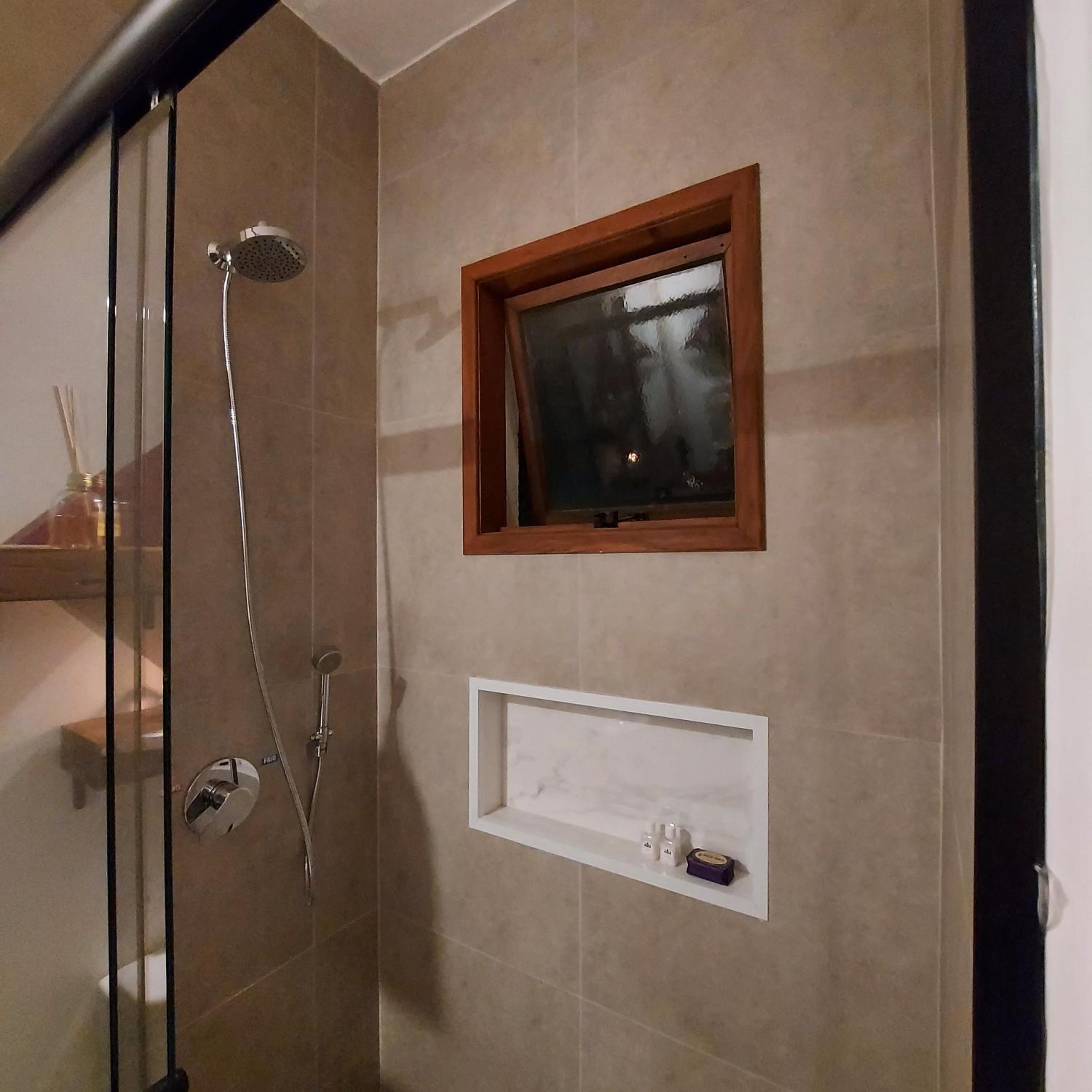Criptoméria Concept Home - O seu Studio nas Montanhas.