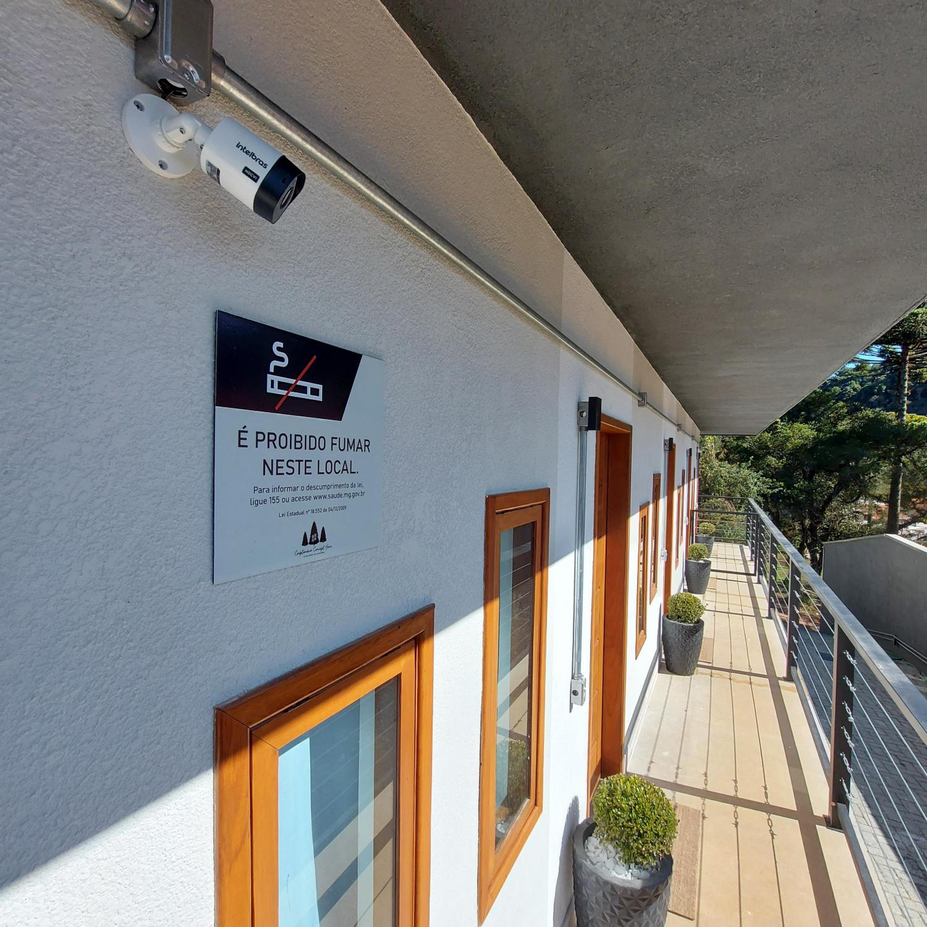 Criptoméria Concept Home - O seu Studio nas Montanhas.