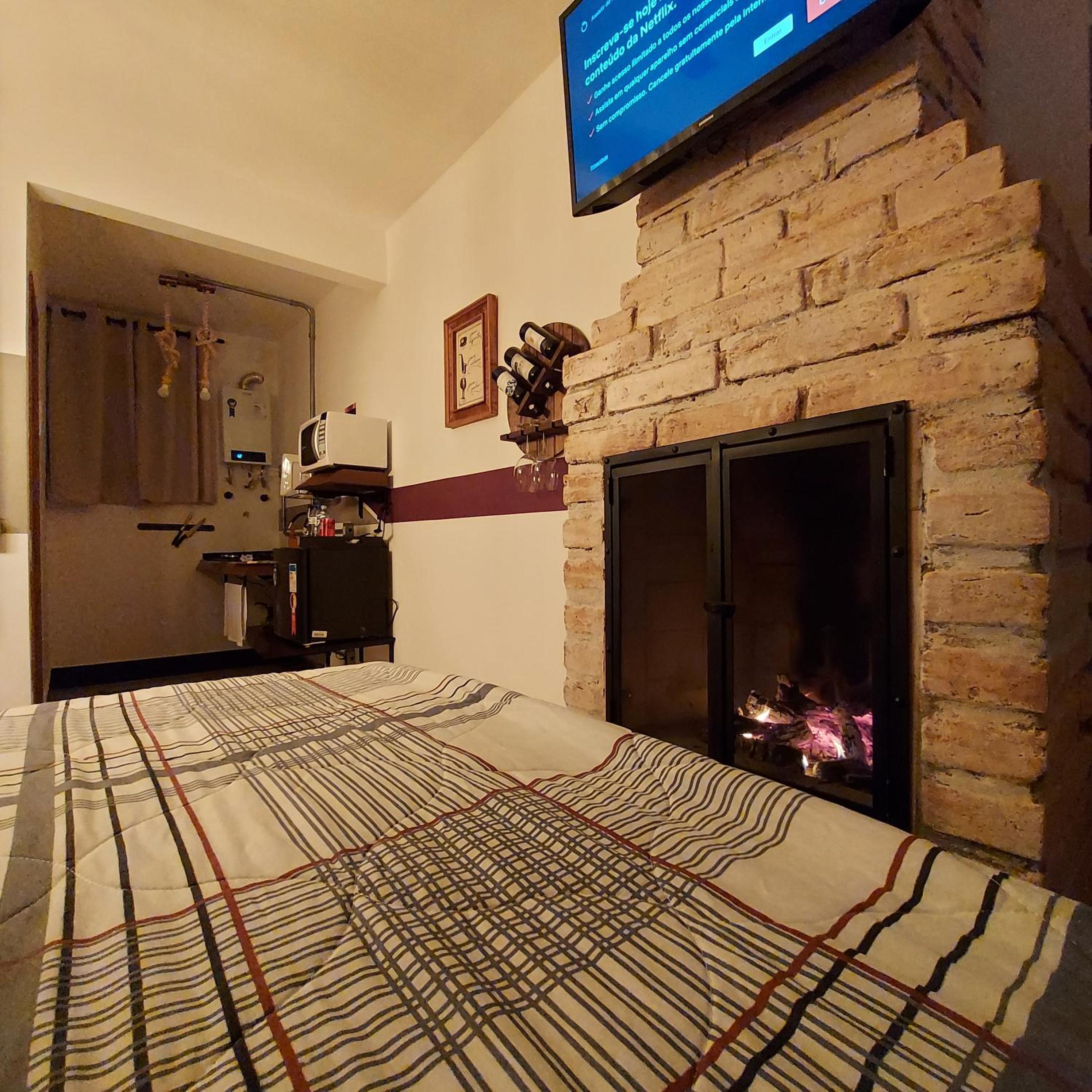 Criptoméria Concept Home - O seu Studio nas Montanhas.