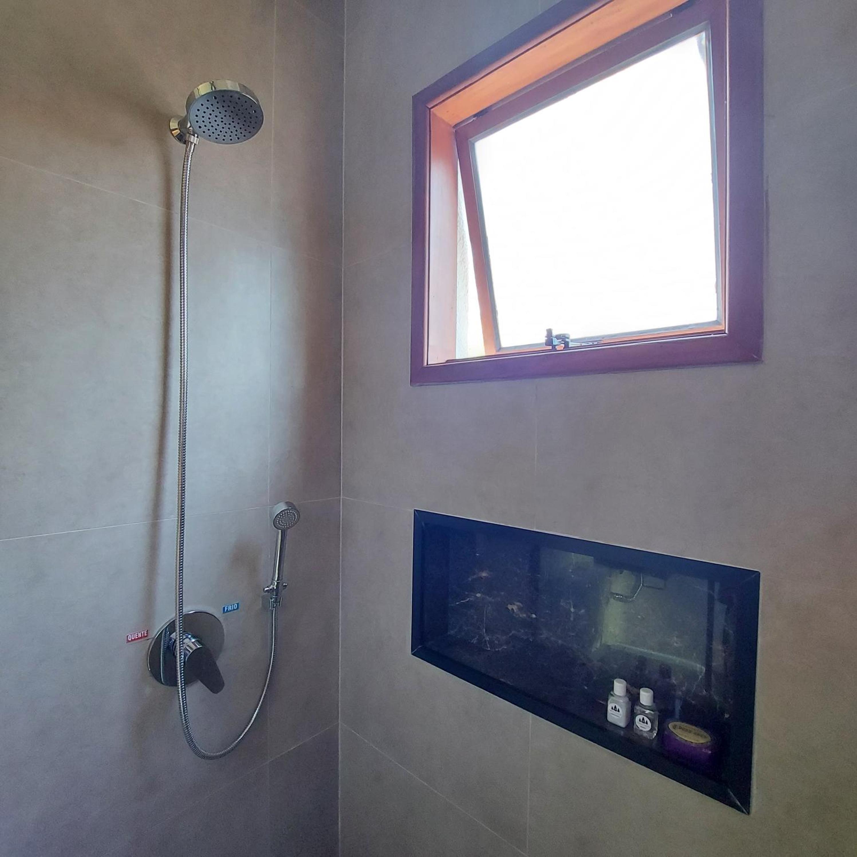 Criptoméria Concept Home - O seu Studio nas Montanhas.