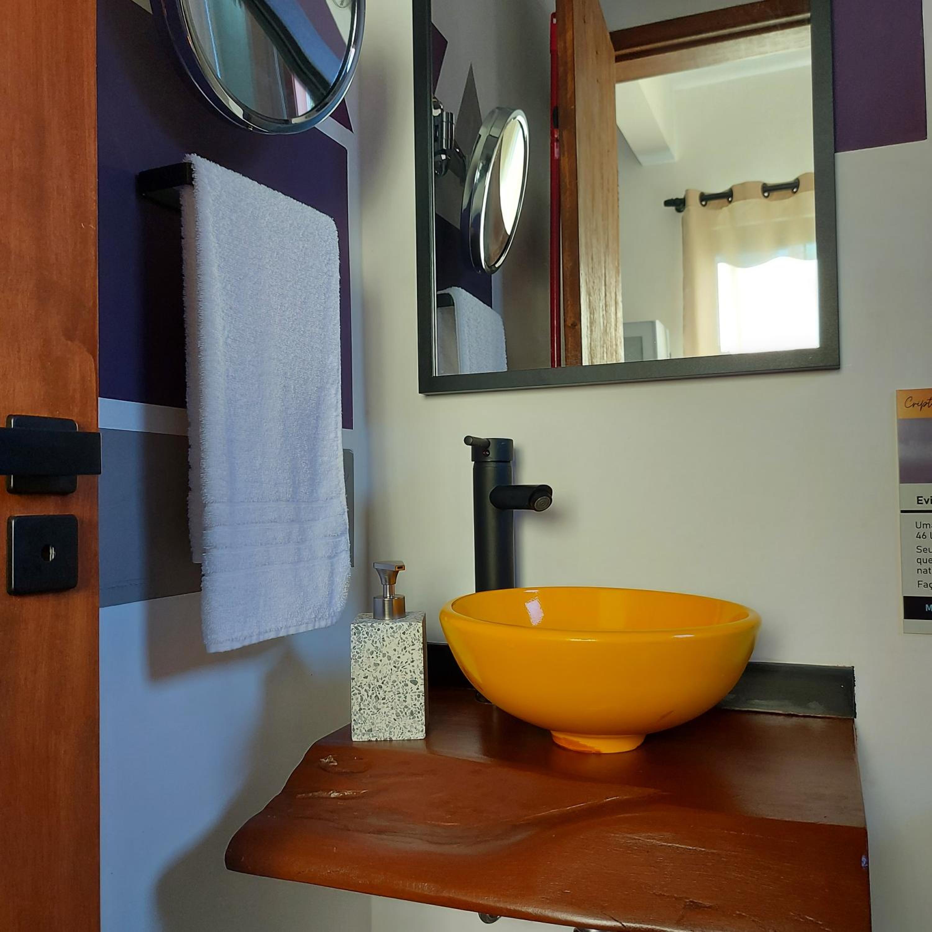 Criptoméria Concept Home - O seu Studio nas Montanhas.