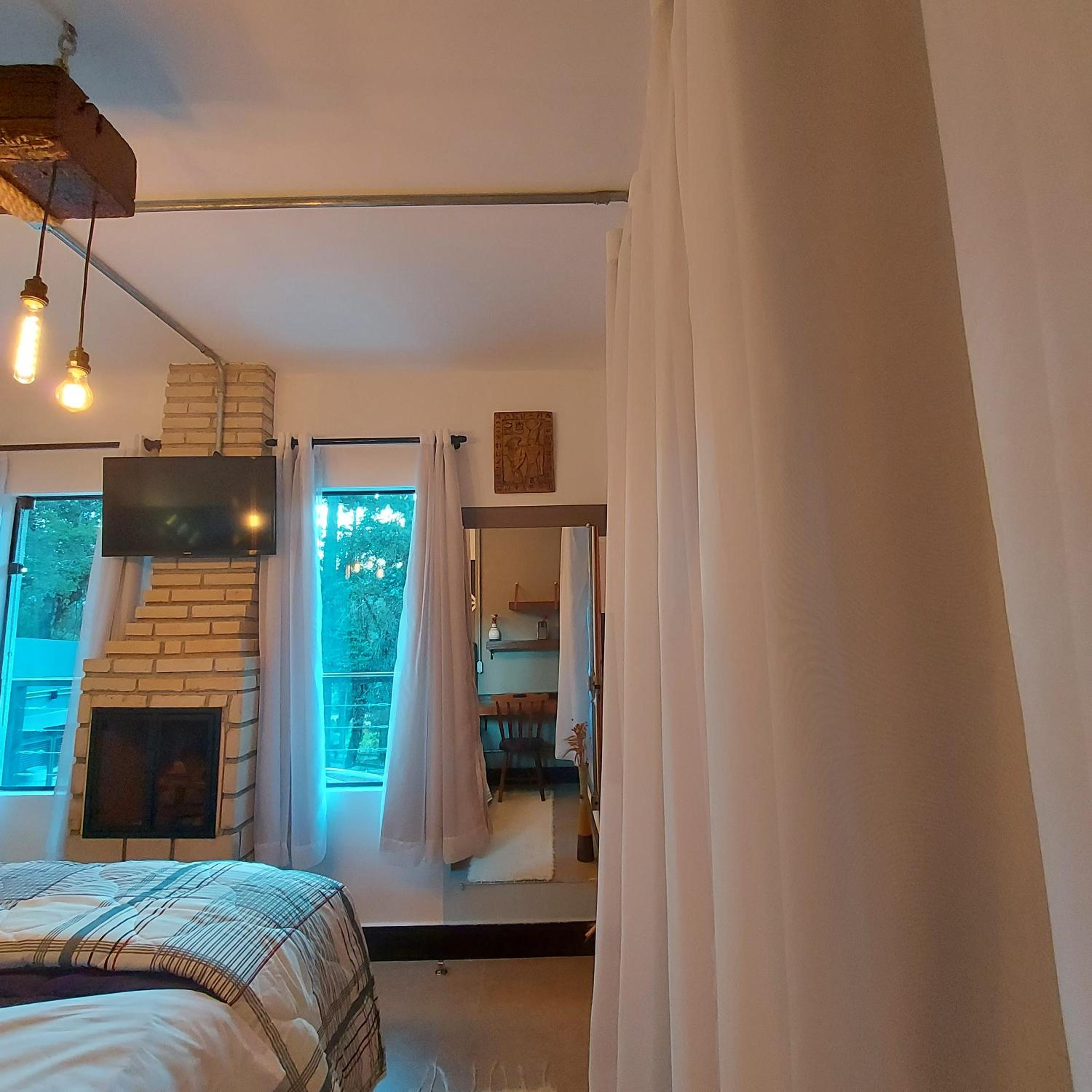 Criptoméria Concept Home - O seu Studio nas Montanhas.