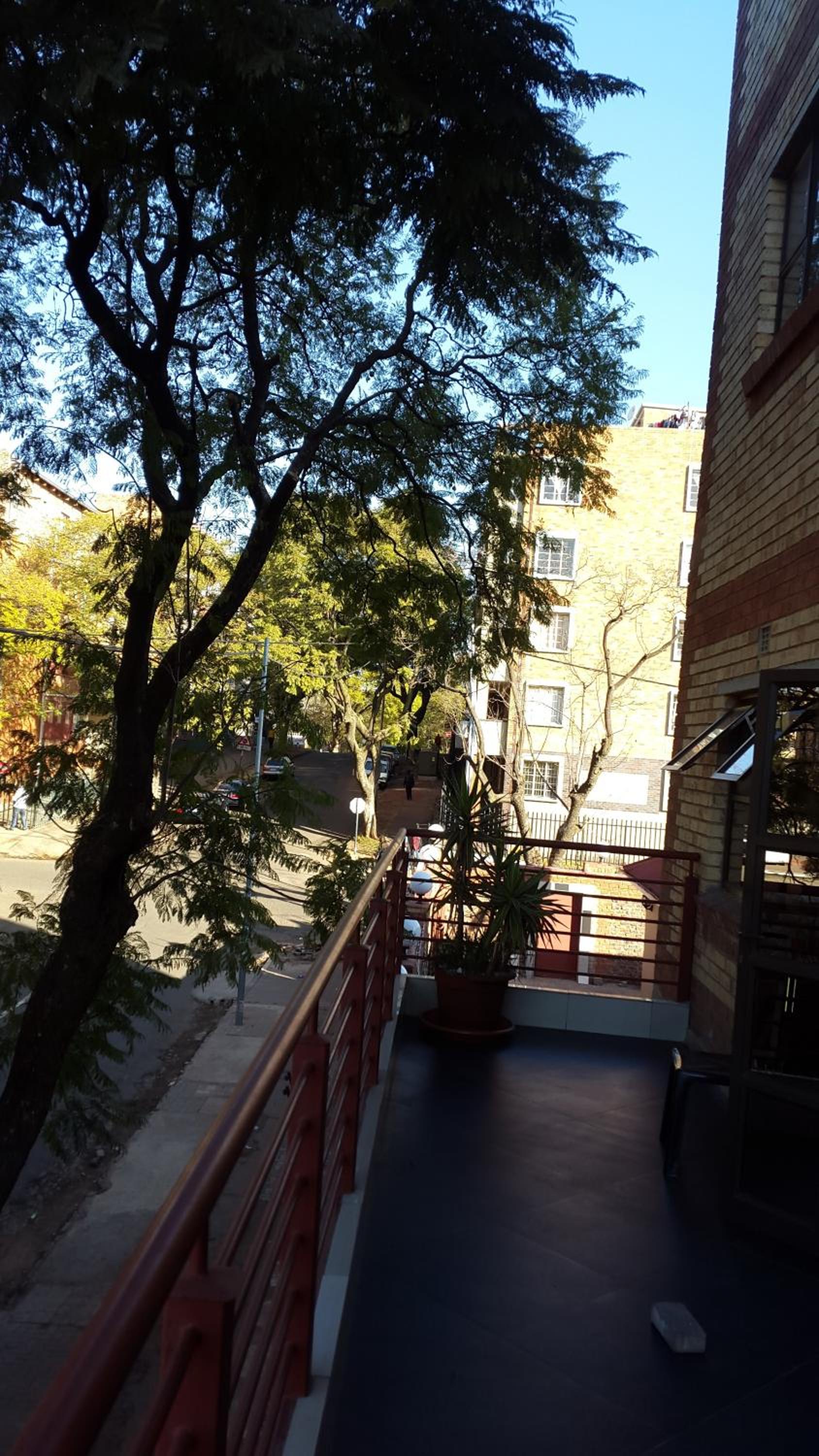 Johannesburg Vacations - Legacy Guest Lodge - Property Image 22