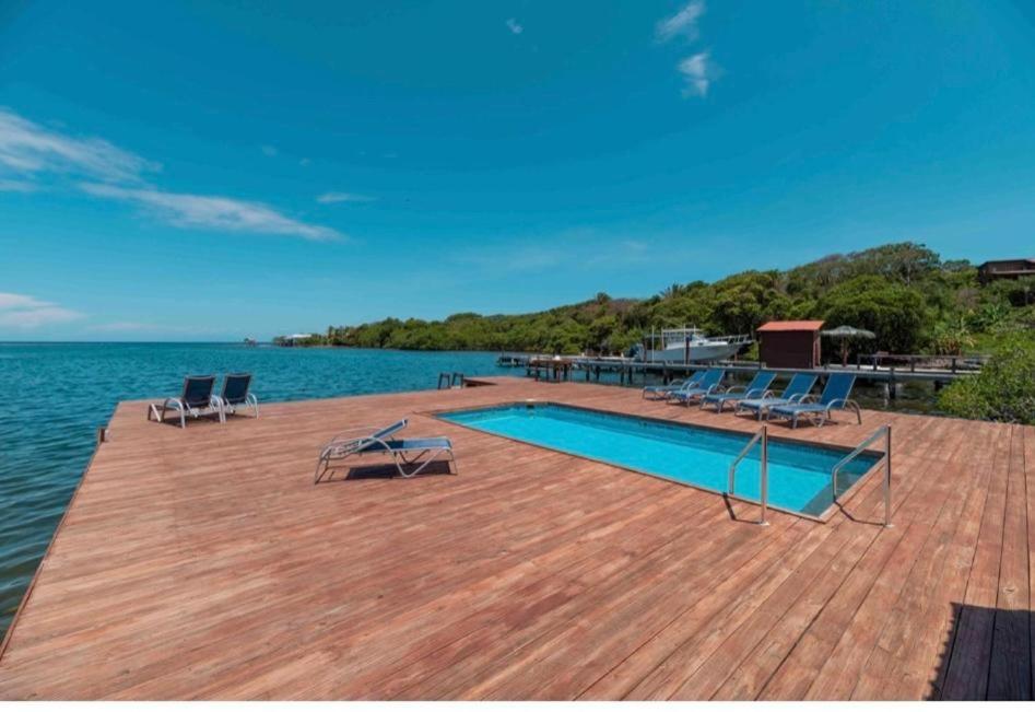 Sir Sea Villas of Roatan Sailfish 1 Bed 1 Bath view 4