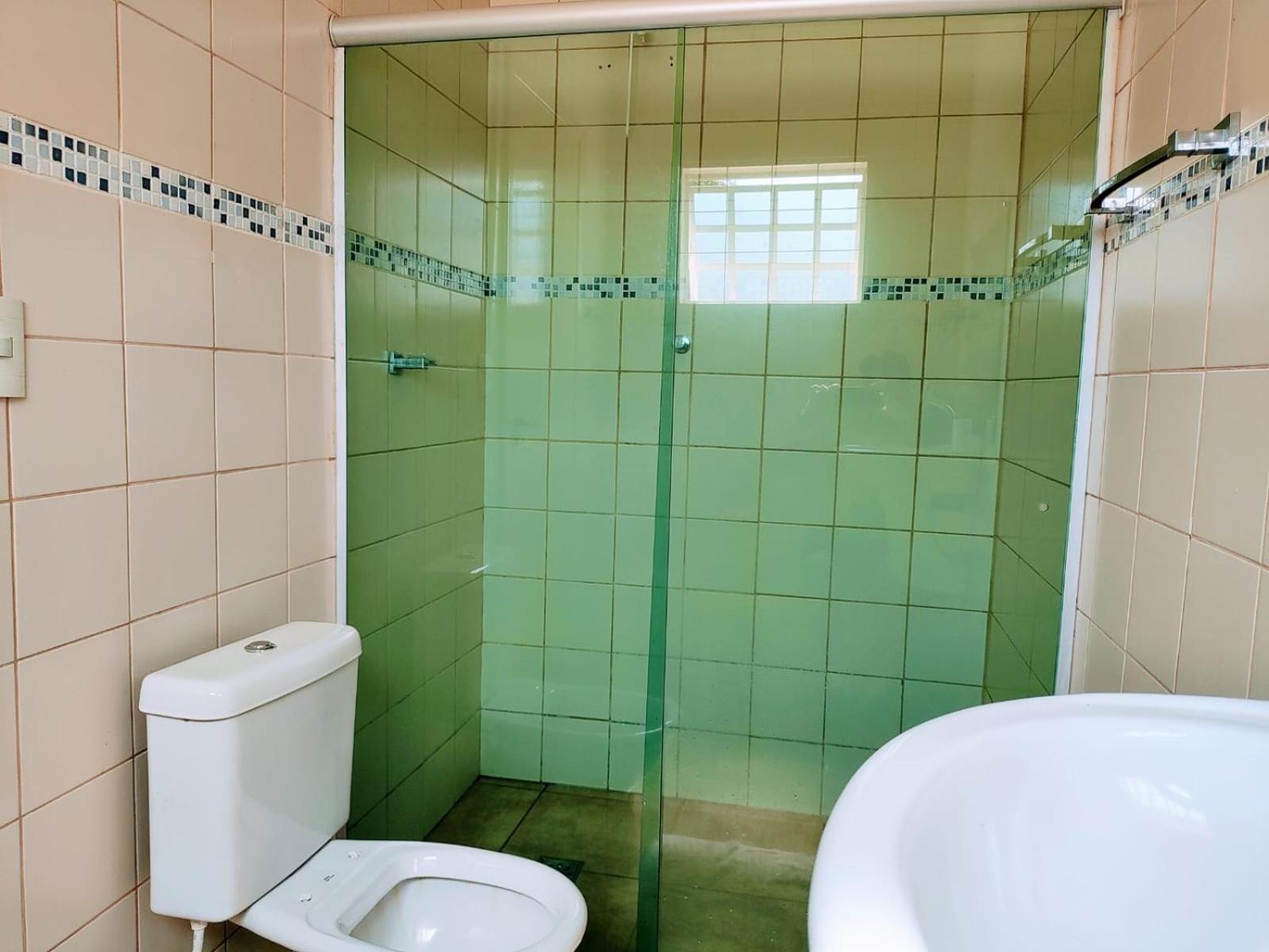 Casa com piscina - Canto do Sábia