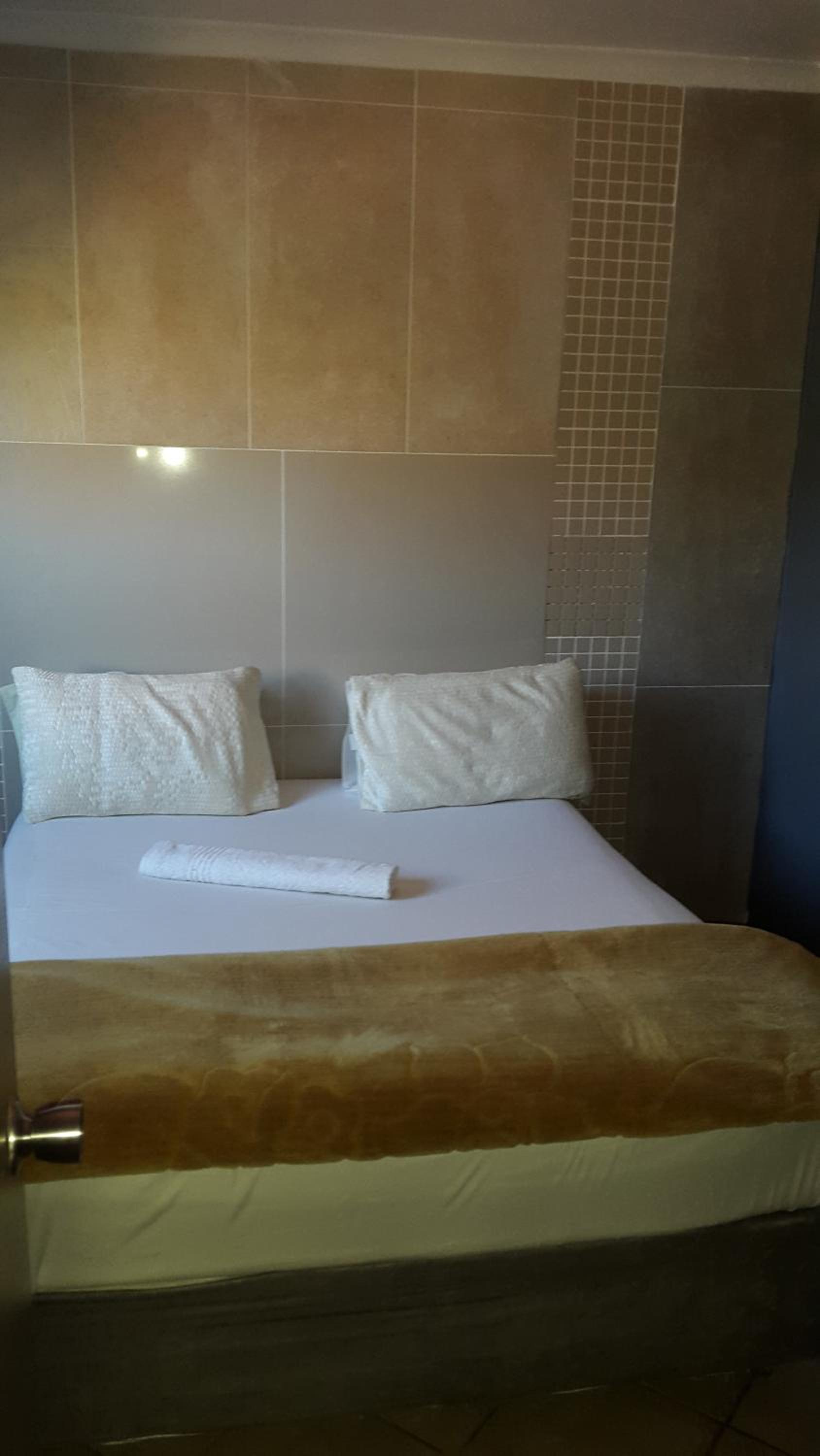 Johannesburg Vacations - Legacy Guest Lodge - Property Image 12
