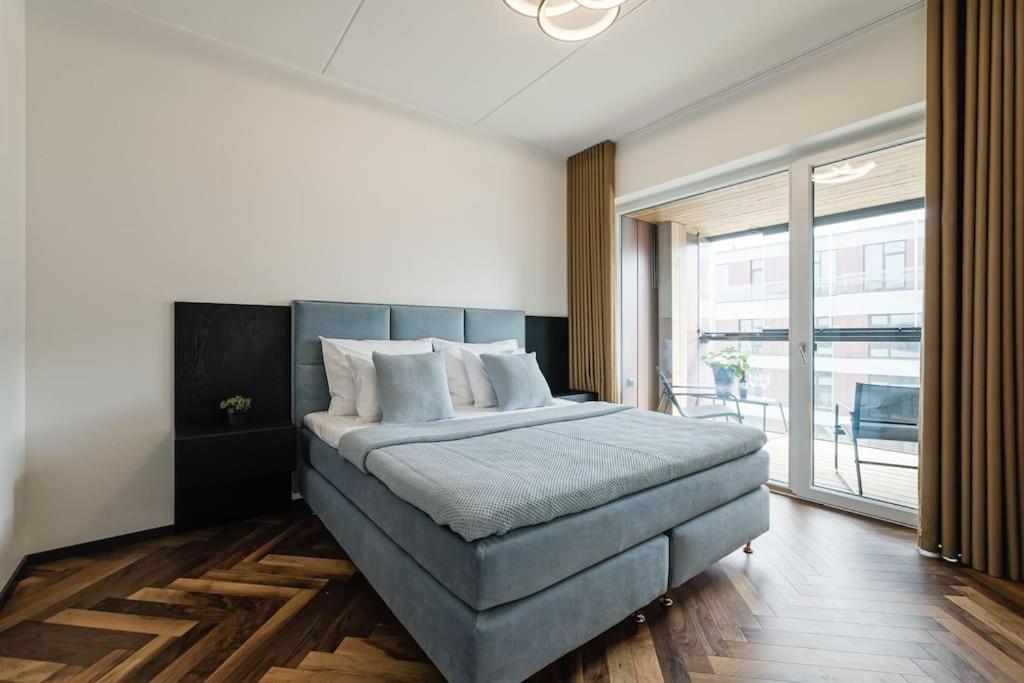 Hilltop Apartments - Luxurious Sea View Apartments
