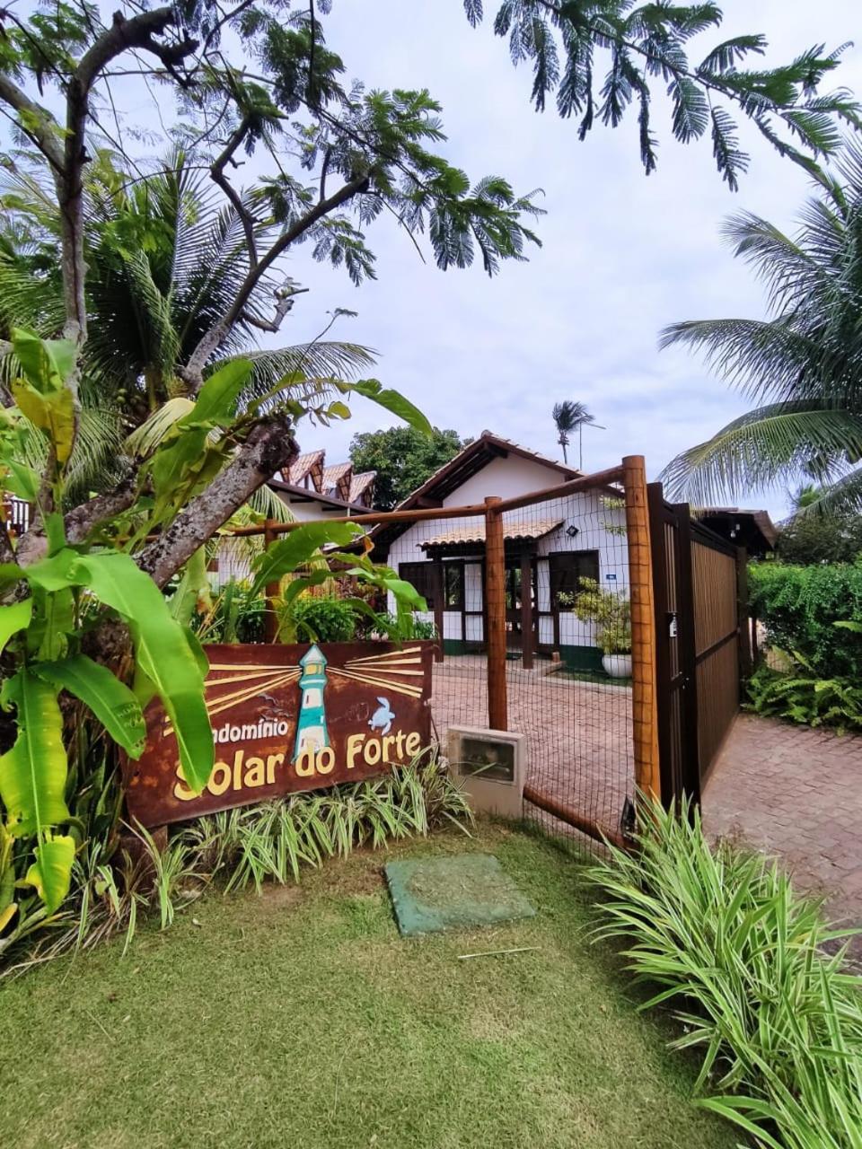 Duplex em Praia do Forte a 50m da vila