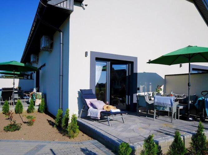 Comfortable and spacious holiday home, Mielenko