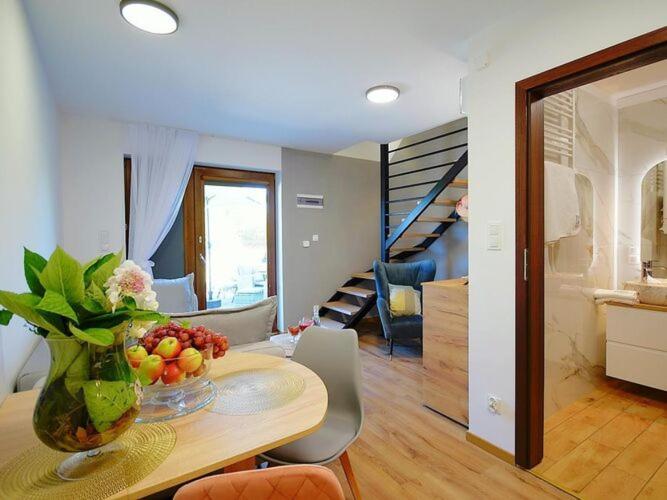 Comfortable and spacious holiday home, Mielenko