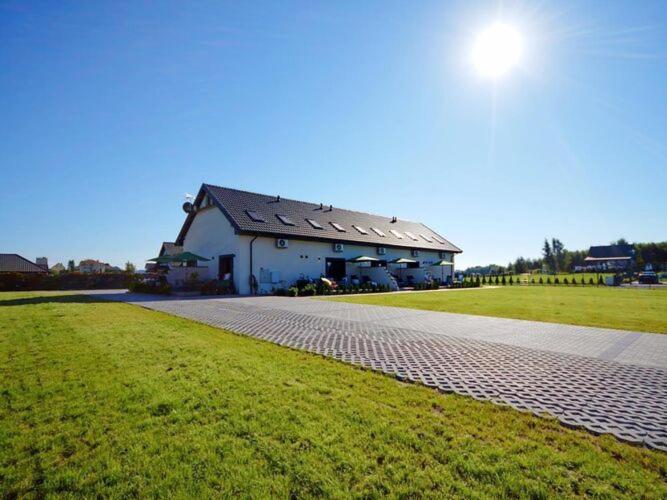 Comfortable and spacious holiday home, Mielenko