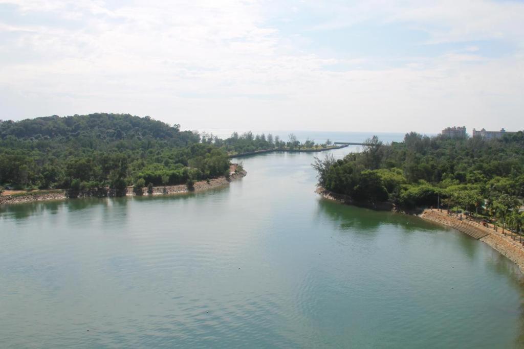 Senorita Sea View At Marina View Villas