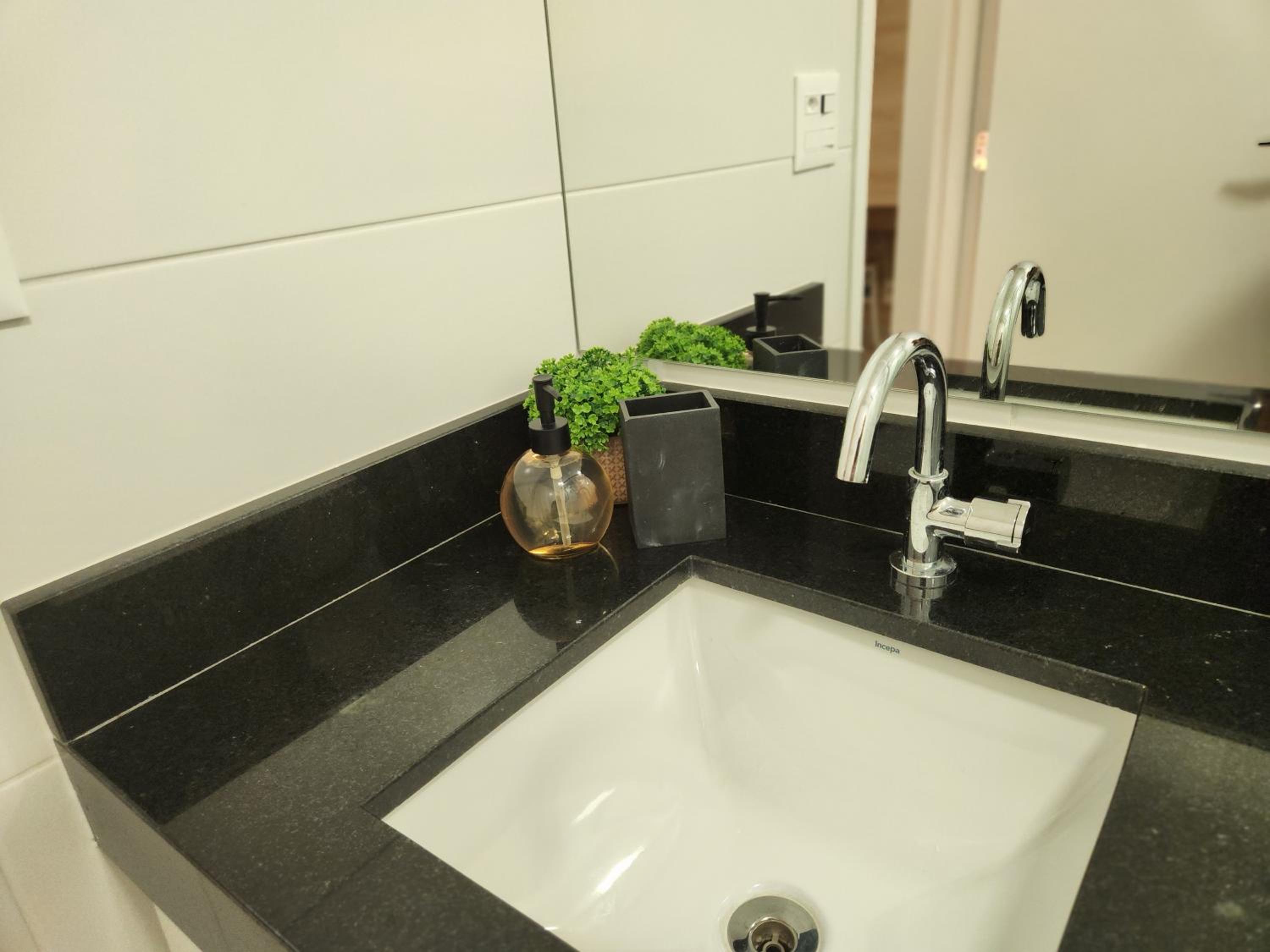 Studio Charmoso e Totalmente Equipado na Vila Madalena - A 20 Passos do Metrô