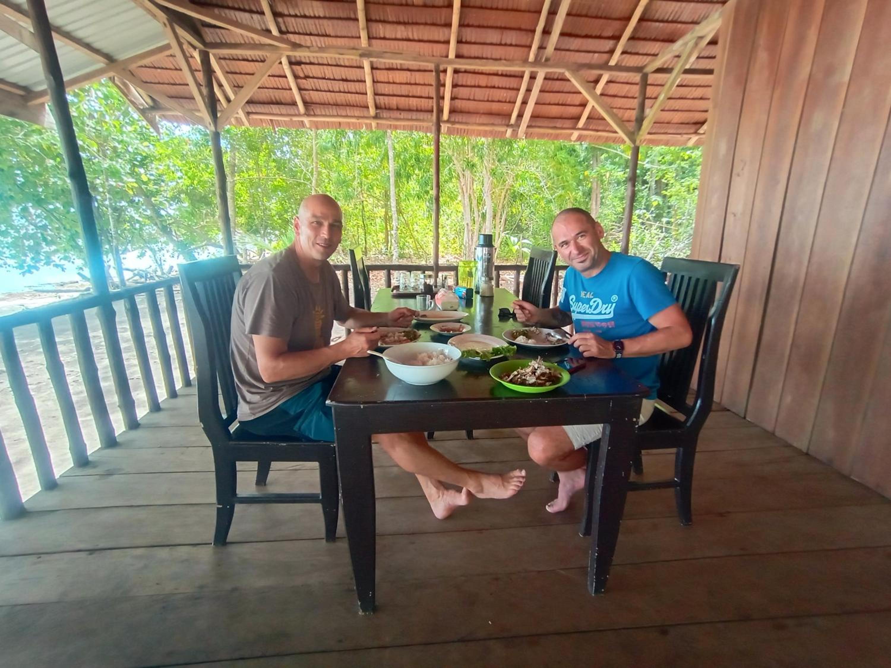 Tanjung Kalemo Resort