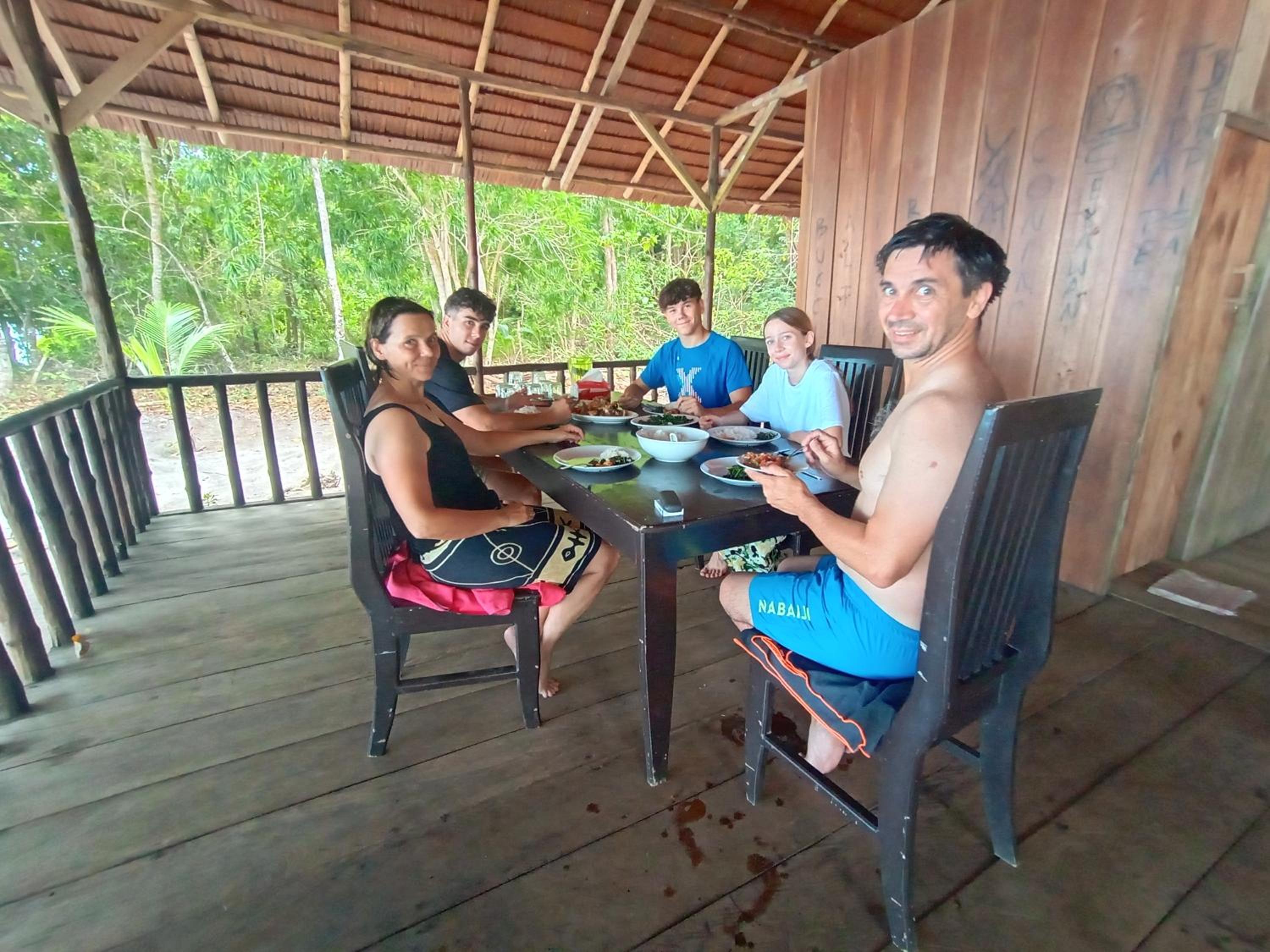 Tanjung Kalemo Resort