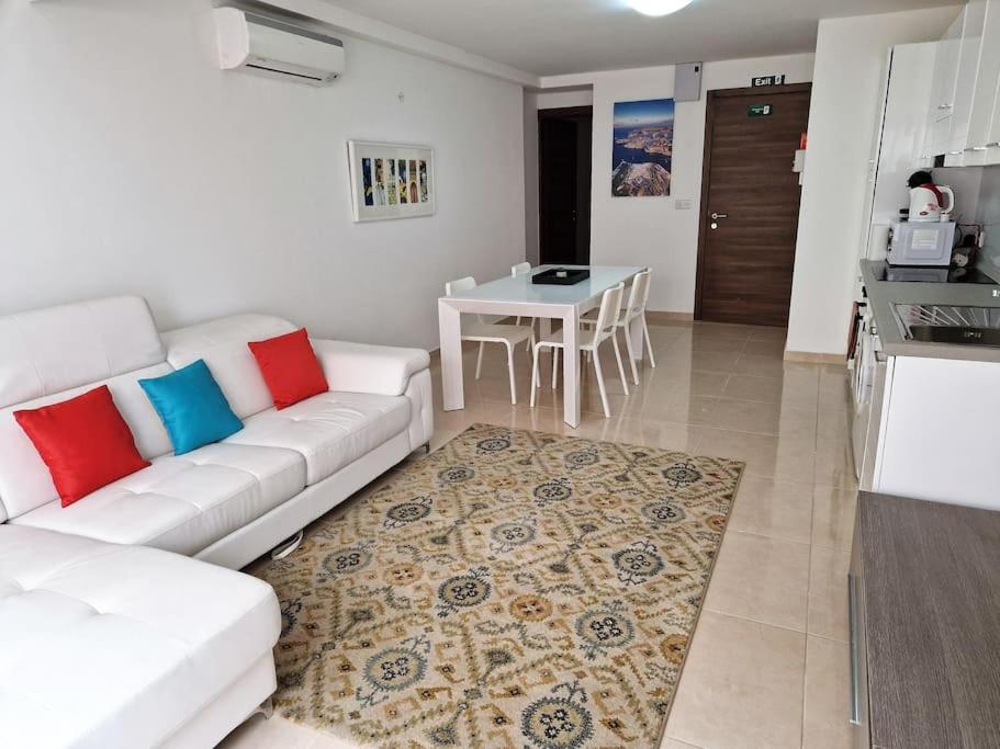 The Caves cosy Apartment 1 photo 4