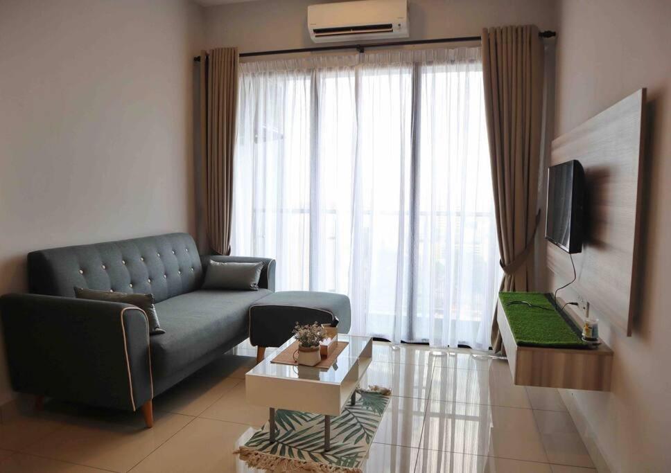 JC Sky River Front ‘Green Home’ w/ Fantastic View photo 1
