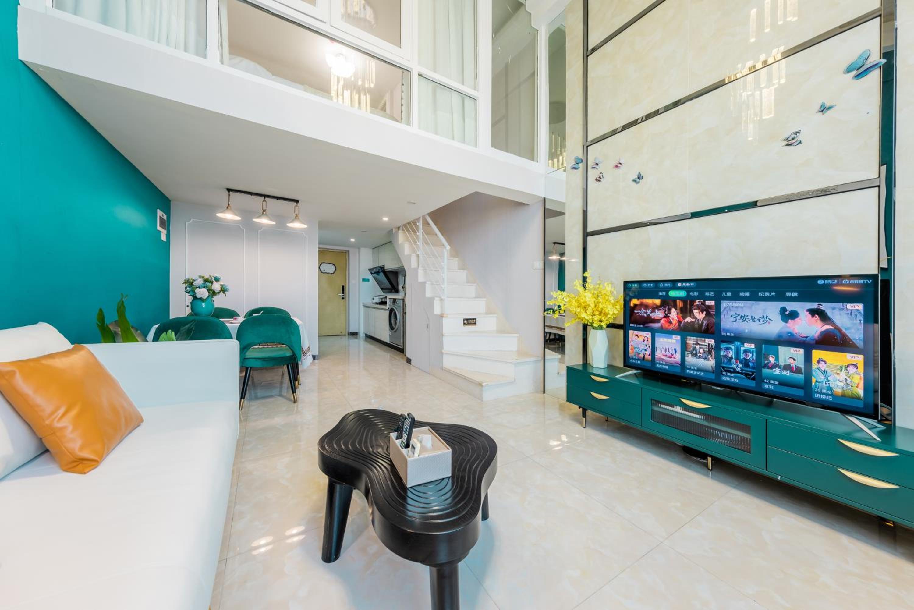 Lavendar Duplex Apartment