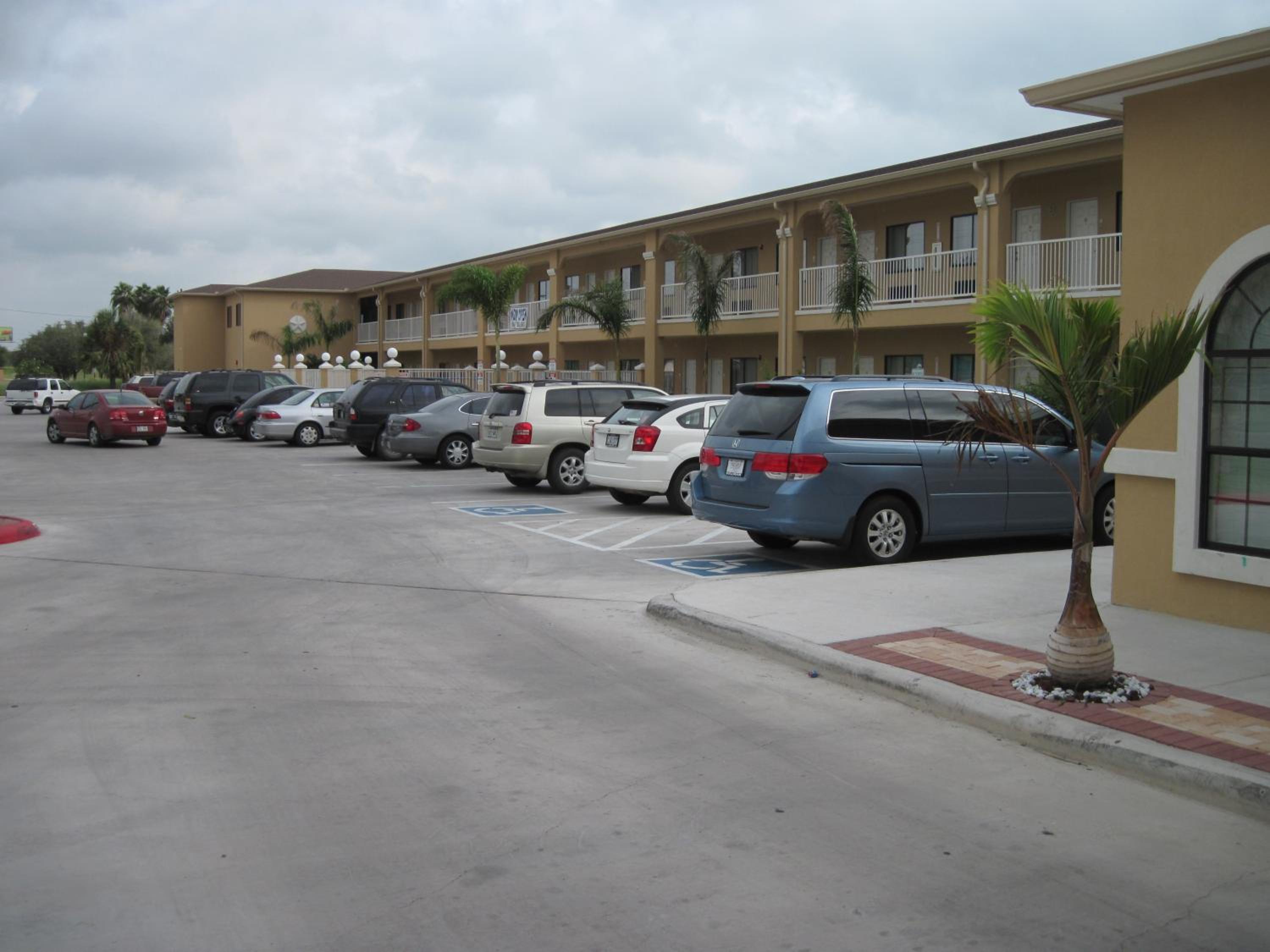 Texas Inn - Welasco/Mercedes - Property Image 16