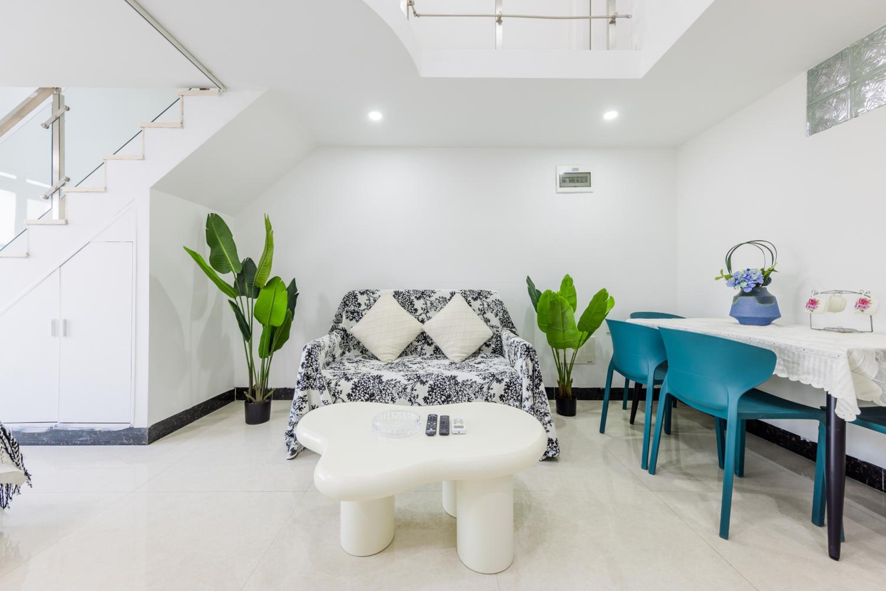 Lavendar Duplex Apartment