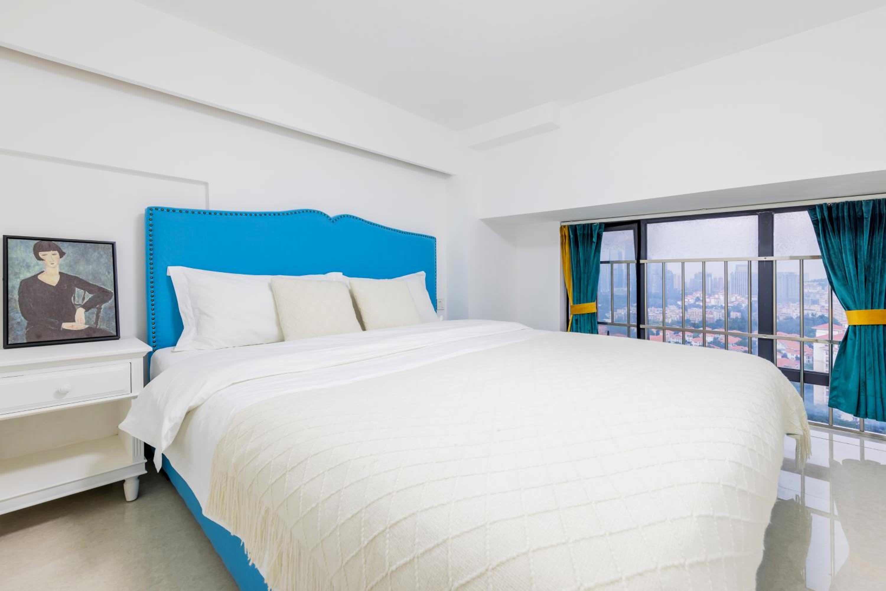 Lavendar Duplex Apartment